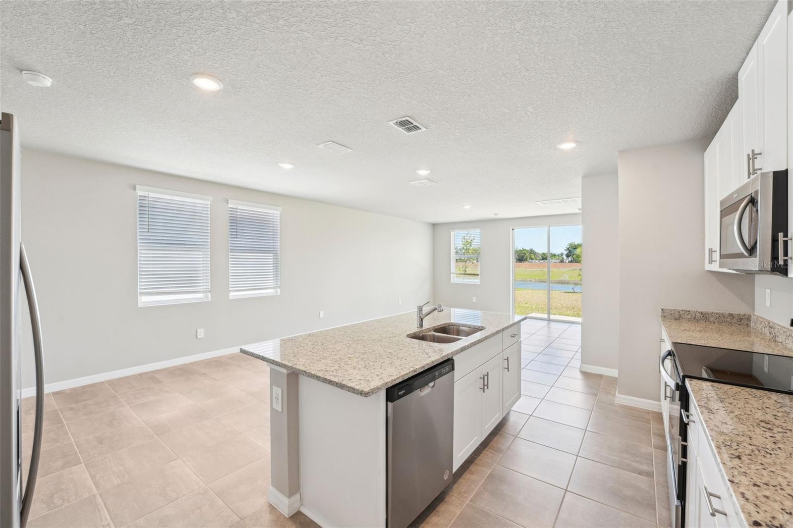 3912 RADIANT MOUNTAIN DR, PLANT CITY, FL, 33565