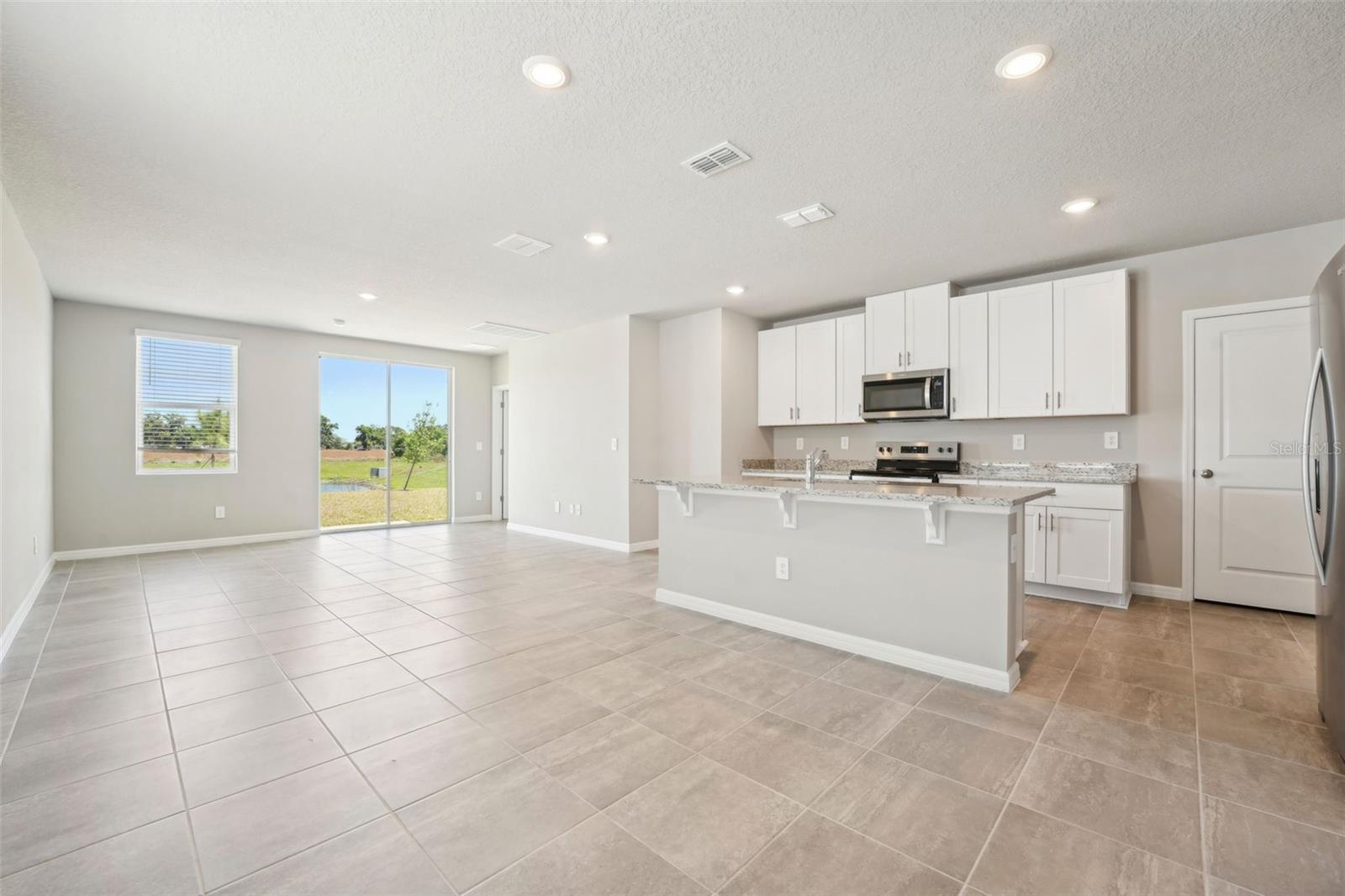 3912 RADIANT MOUNTAIN DR, PLANT CITY, FL, 33565
