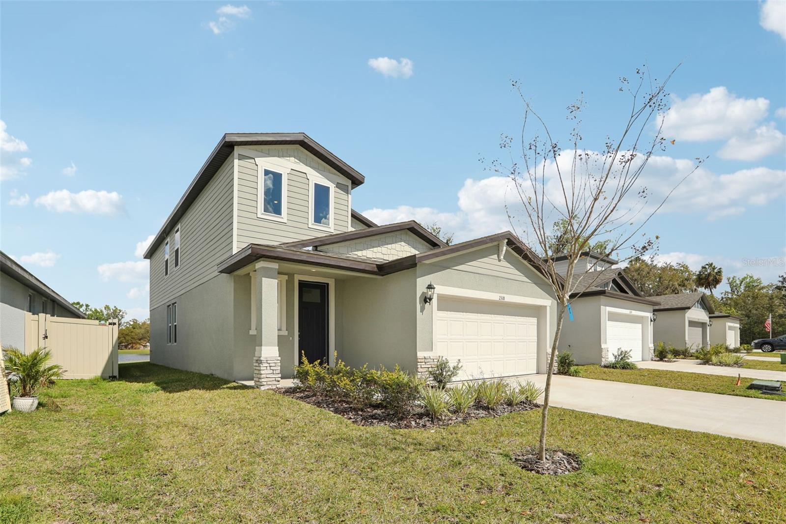 2318 E NEWSOME RD, PLANT CITY, FL, 33565