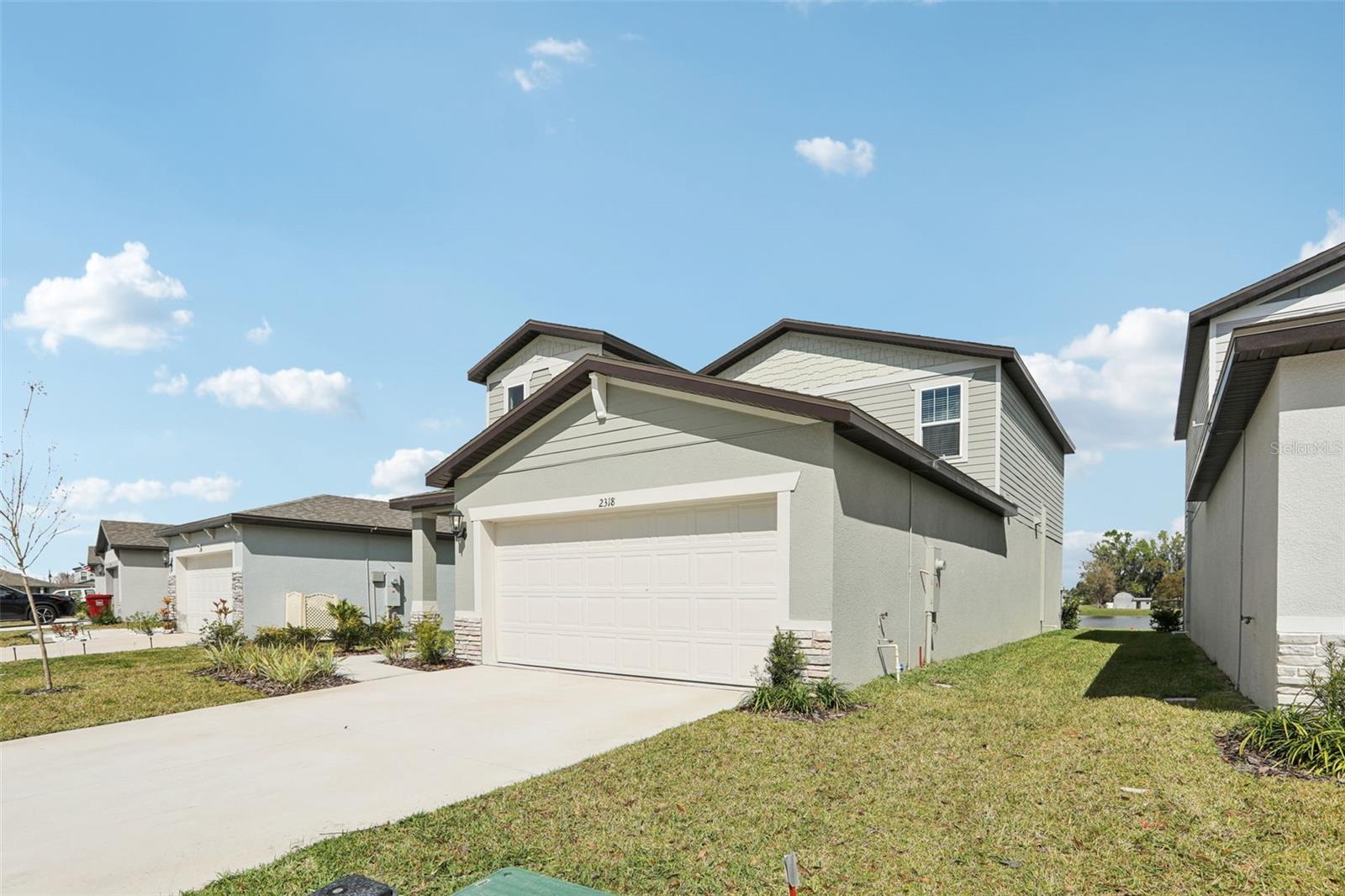 2318 E NEWSOME RD, PLANT CITY, FL, 33565