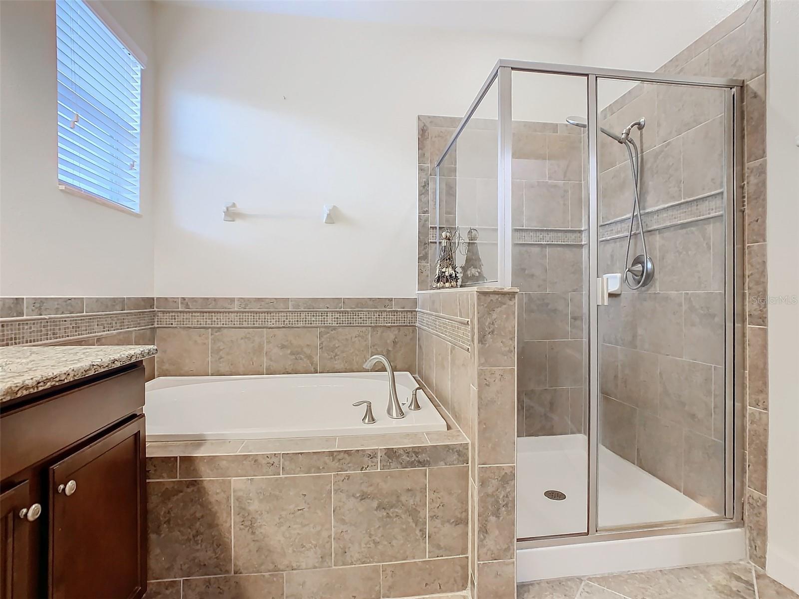 5266 CORTLAND DR, DAVENPORT, FL, 33837