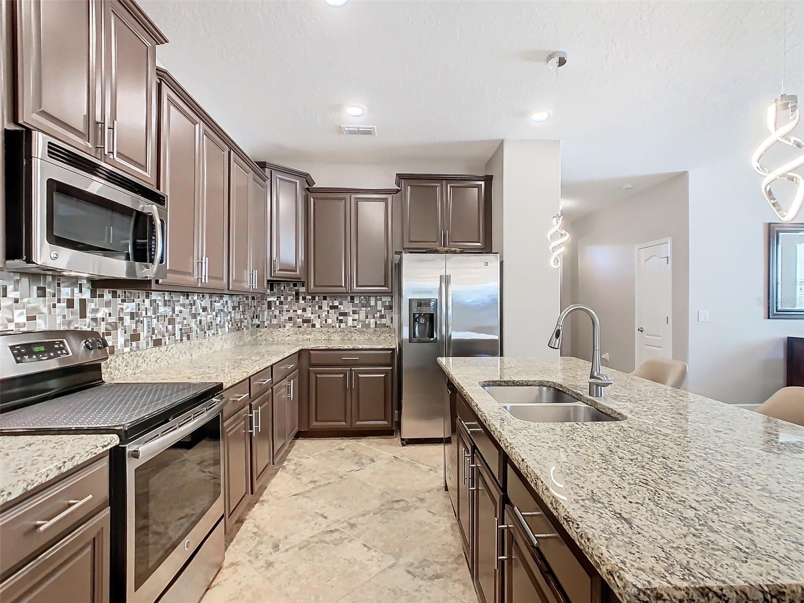 5266 CORTLAND DR, DAVENPORT, FL, 33837