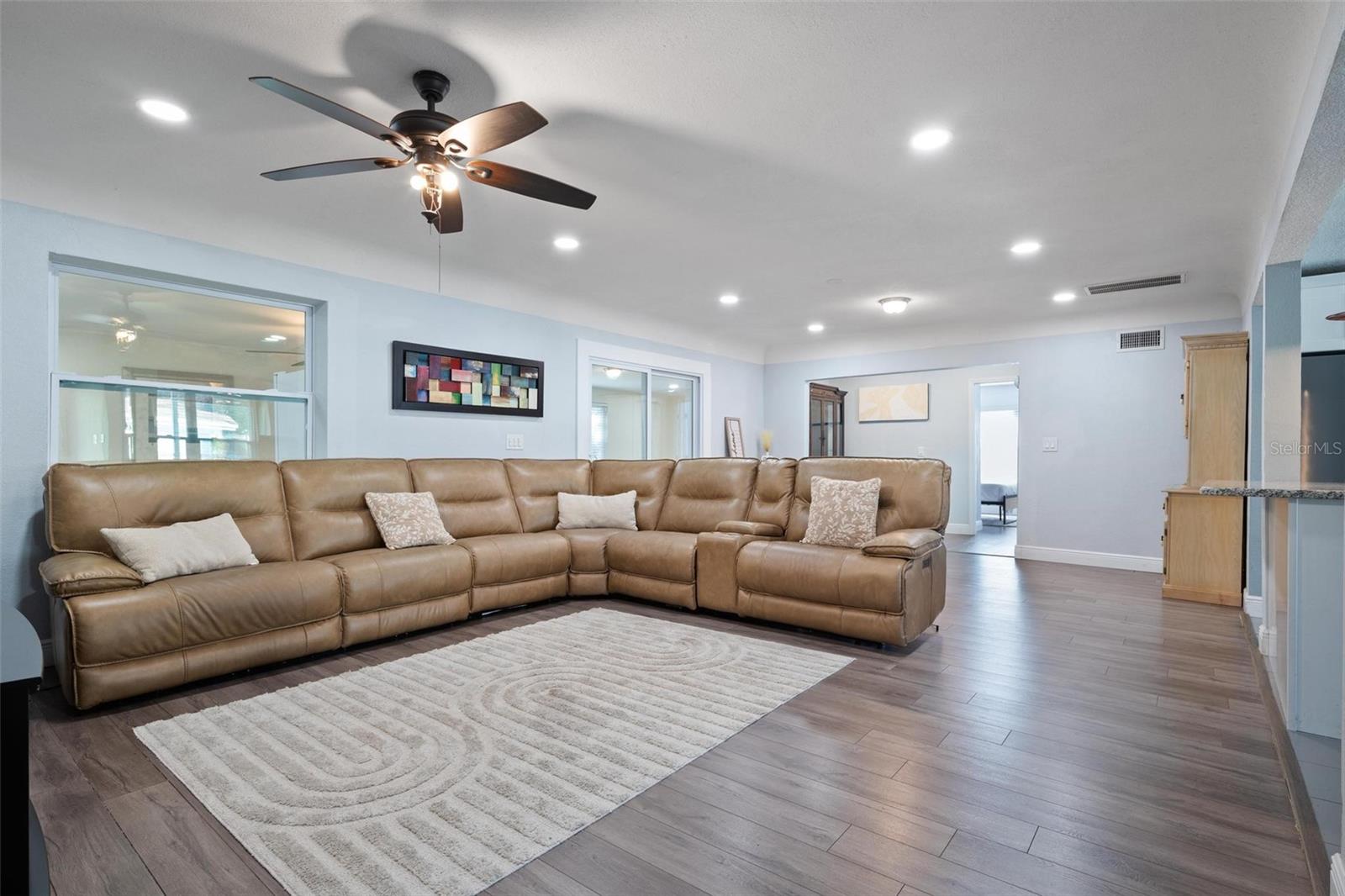 1571 JEFFORDS ST, CLEARWATER, FL, 33756