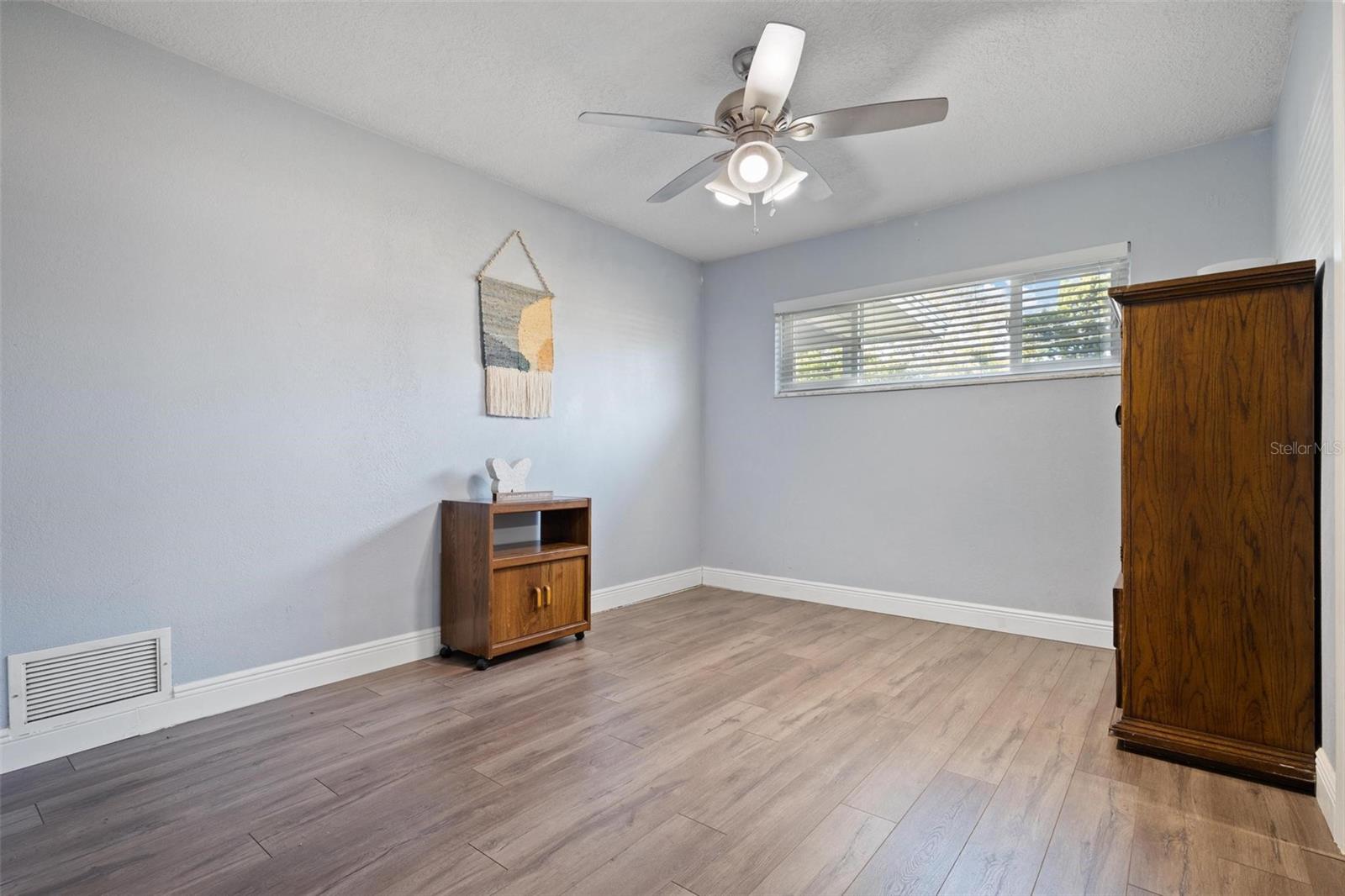 1571 JEFFORDS ST, CLEARWATER, FL, 33756