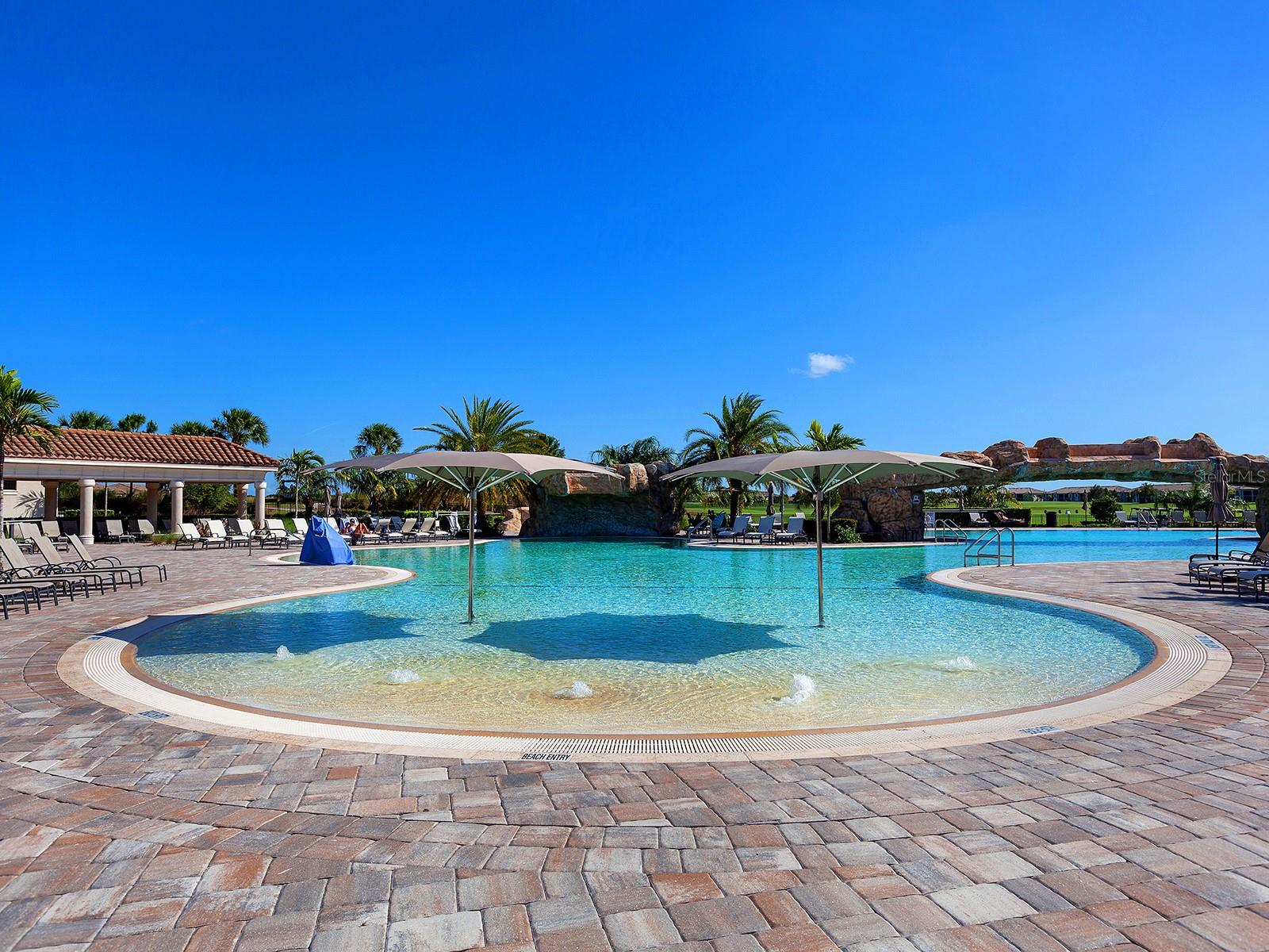 17108 VARDON TER #203, LAKEWOOD RANCH, FL, 34211