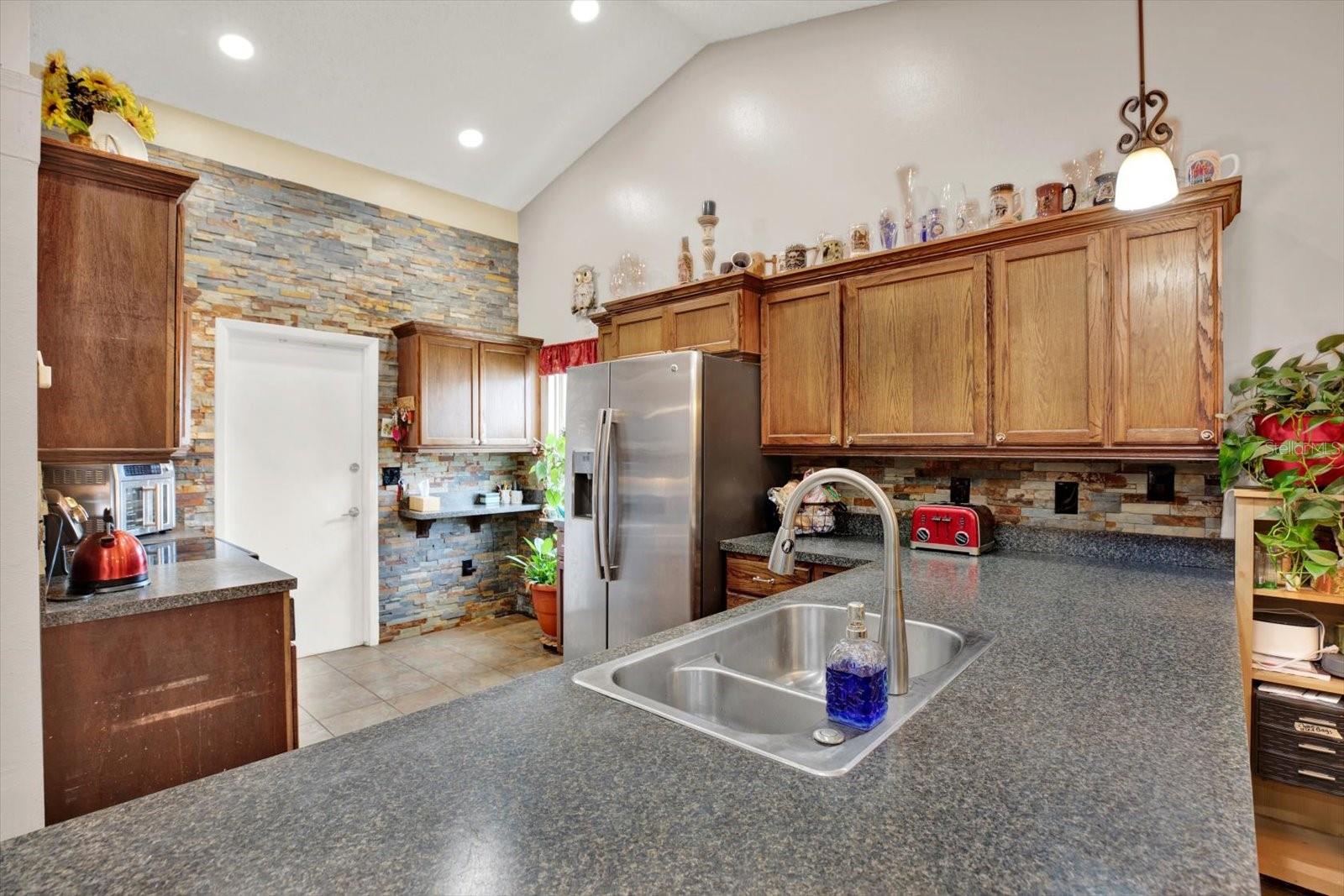 7839 KNOX LOOP, NEW PORT RICHEY, FL, 34655