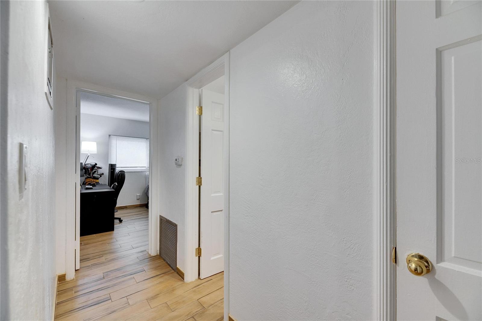 4250 37TH ST S #5, ST PETERSBURG, FL, 33711