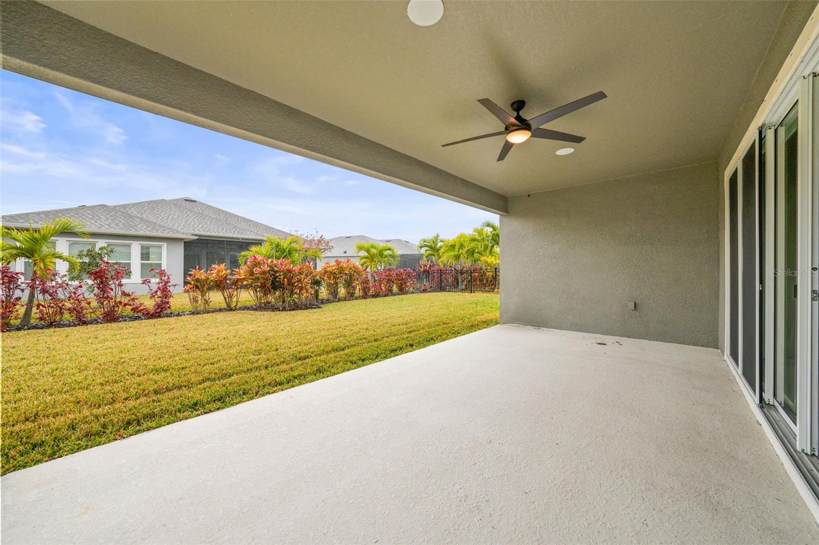 7401 PARADISO DR, APOLLO BEACH, FL, 33572