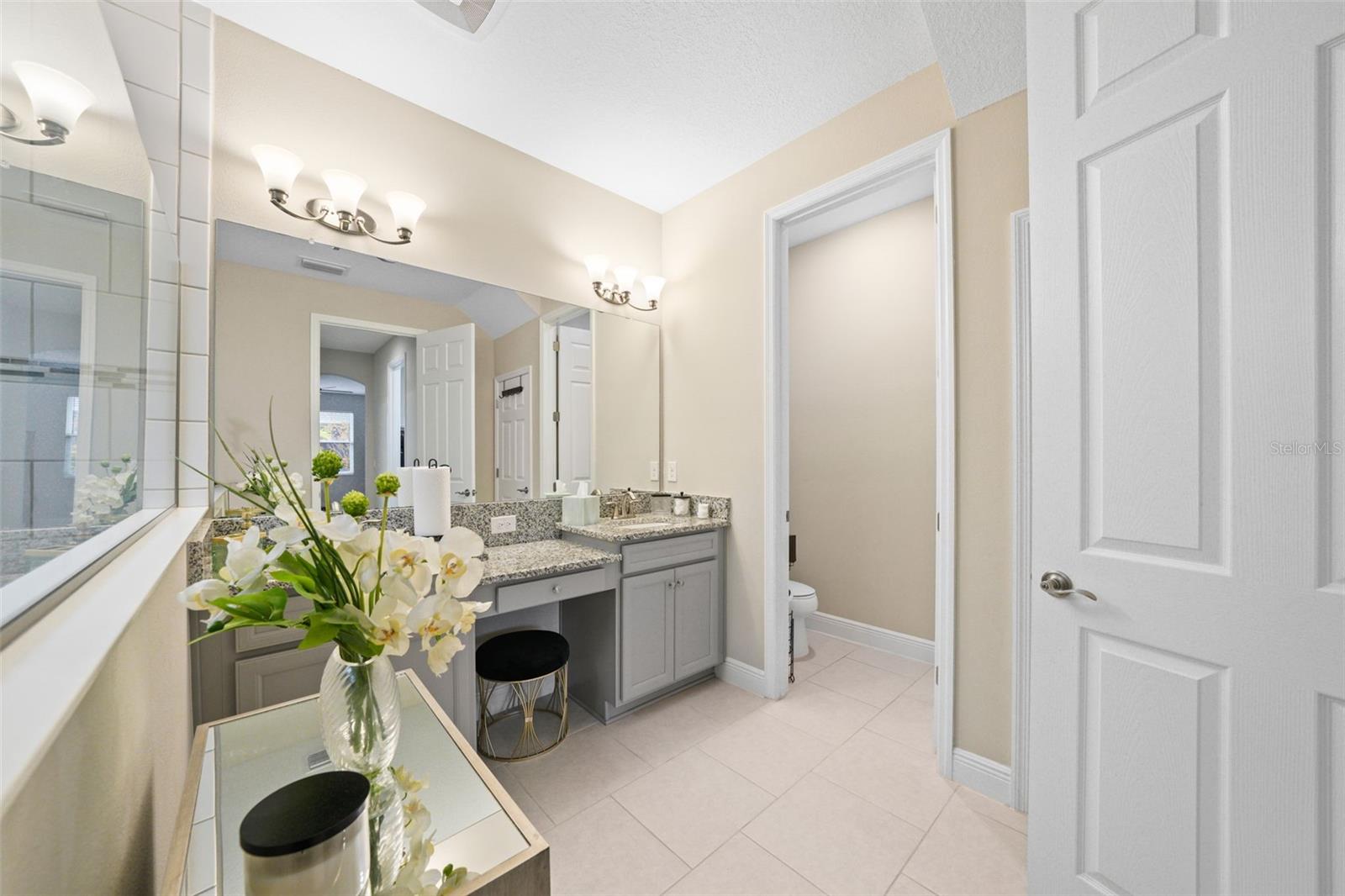 7401 PARADISO DR, APOLLO BEACH, FL, 33572
