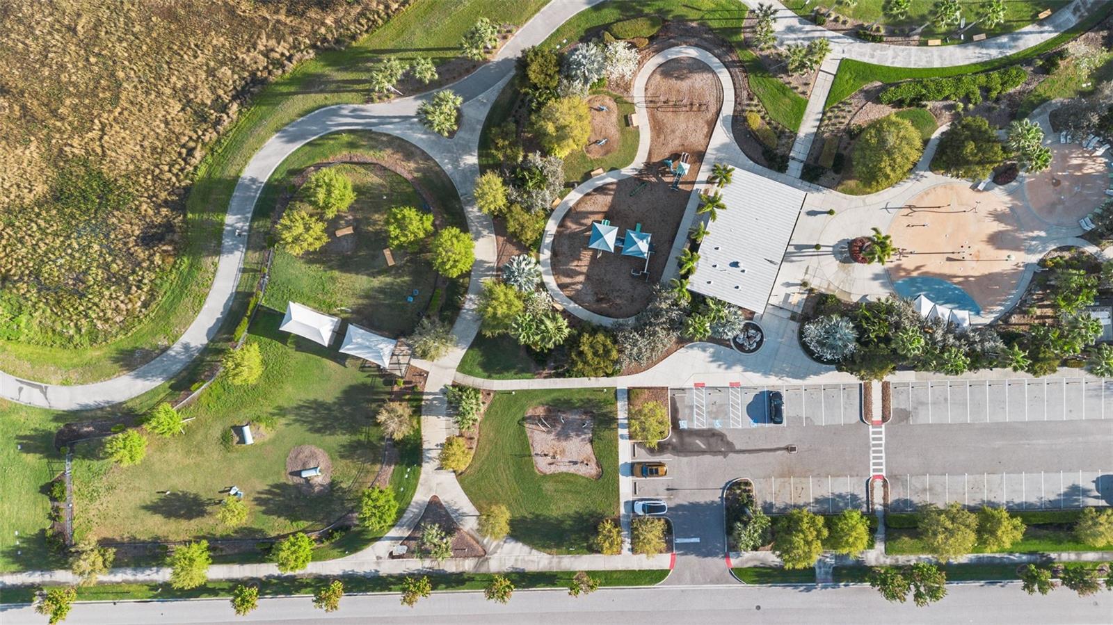 7401 PARADISO DR, APOLLO BEACH, FL, 33572