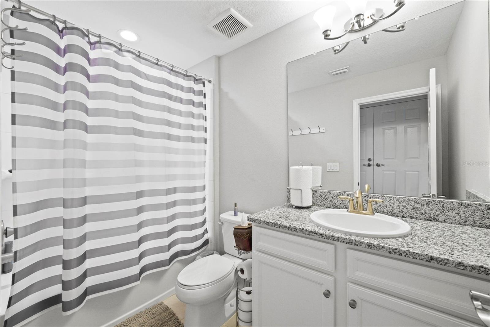 7401 PARADISO DR, APOLLO BEACH, FL, 33572