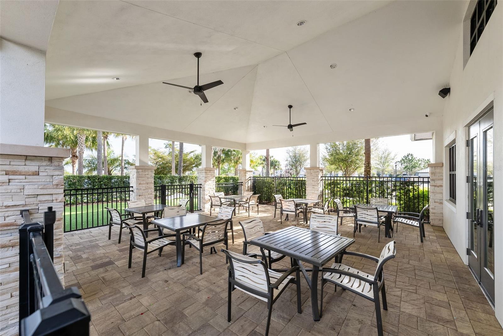7401 PARADISO DR, APOLLO BEACH, FL, 33572