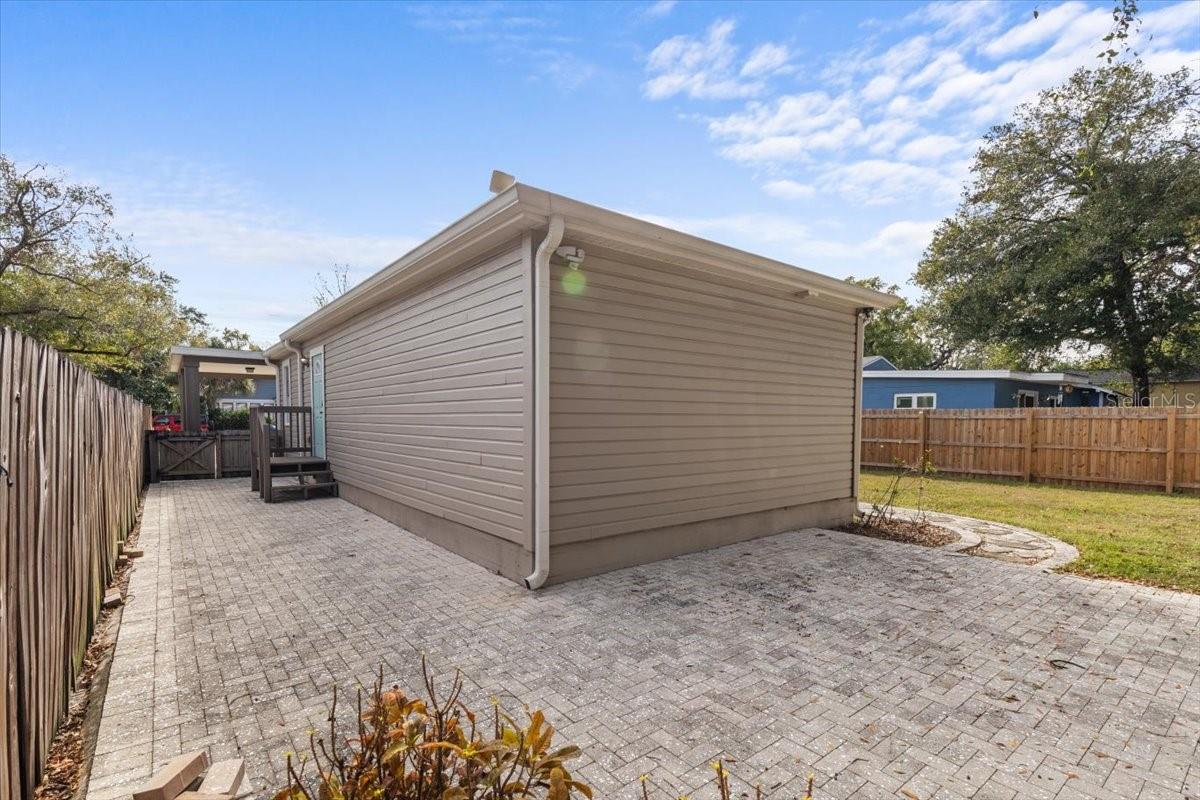 914 E CAYUGA ST, TAMPA, FL, 33603