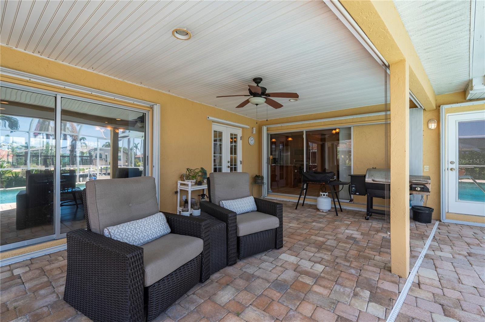 805 BRENDA CT, PUNTA GORDA, FL, 33950