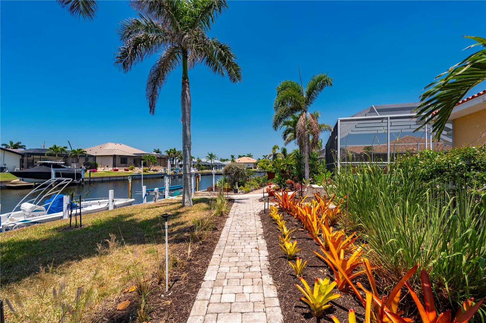 805 BRENDA CT, PUNTA GORDA, FL, 33950