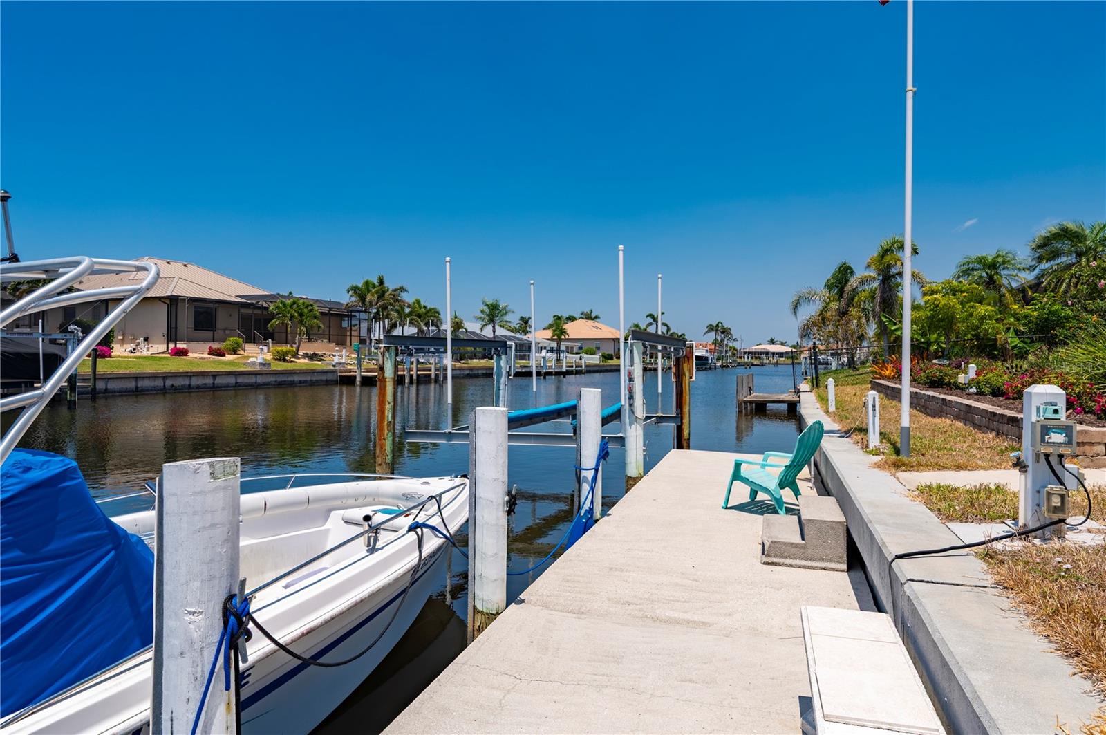 805 BRENDA CT, PUNTA GORDA, FL, 33950