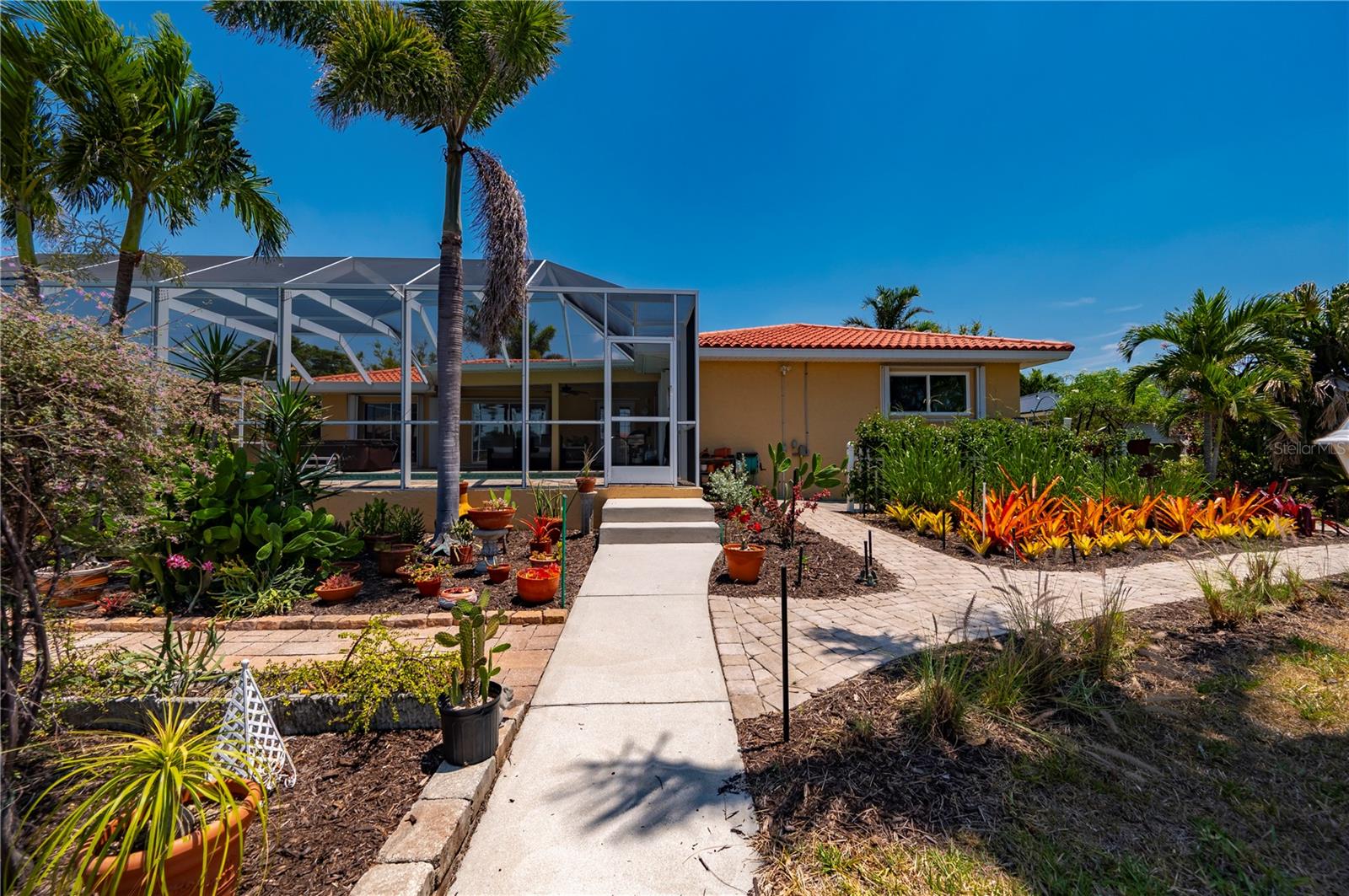 805 BRENDA CT, PUNTA GORDA, FL, 33950