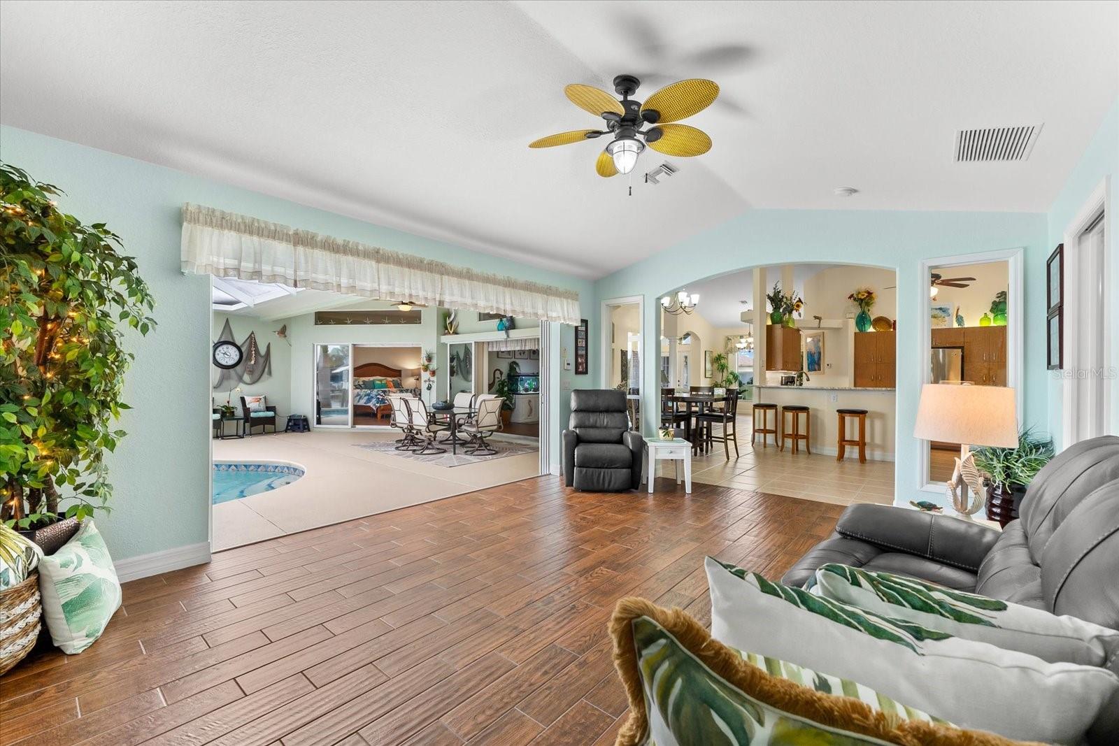 10322 SUNBURY DR, PORT CHARLOTTE, FL, 33981