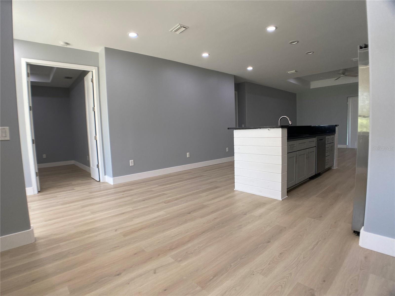 1209 NORDENDALE BLVD, NORTH PORT, FL, 34288