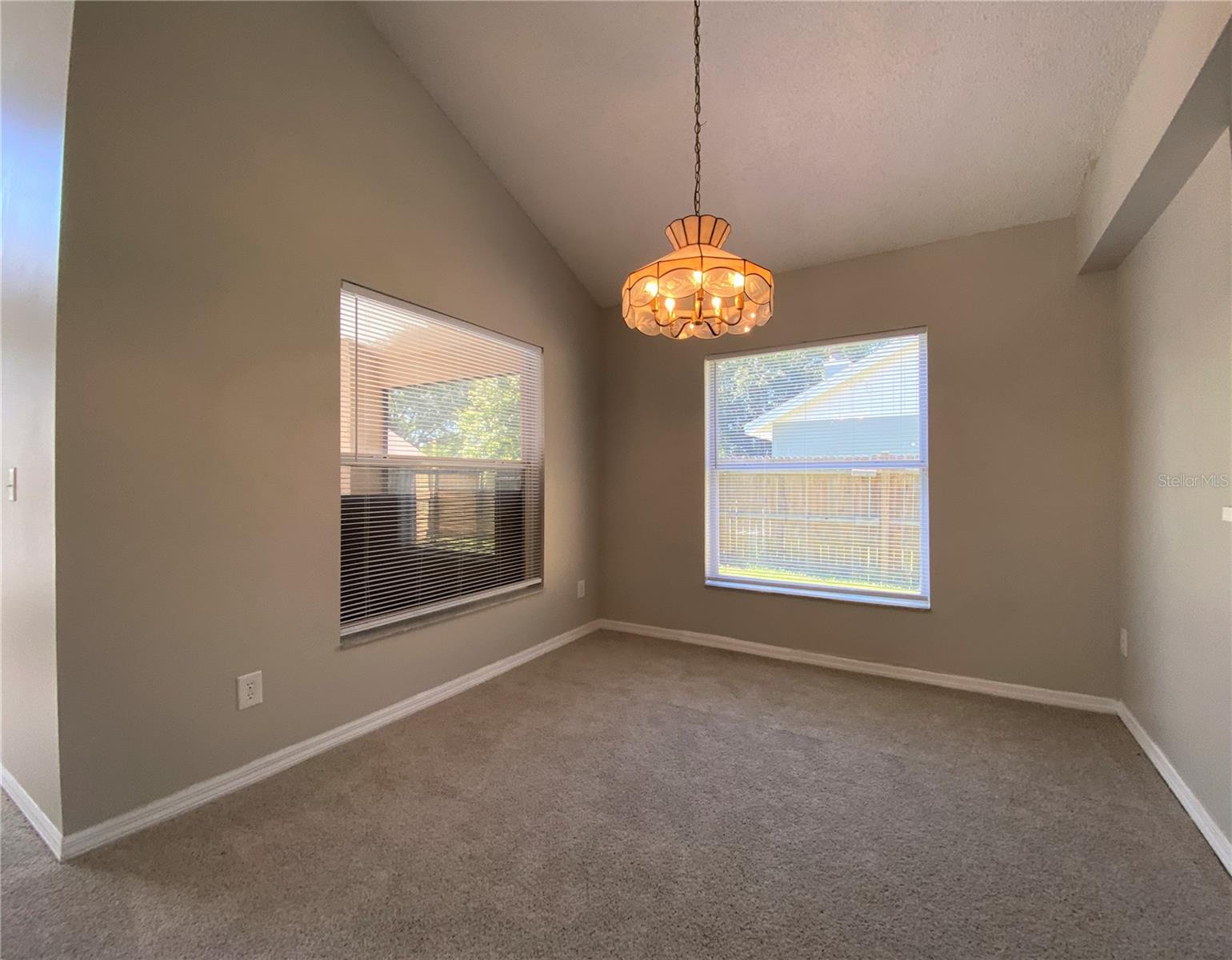 1725 MAHOGANY DR, ORLANDO, FL, 32825