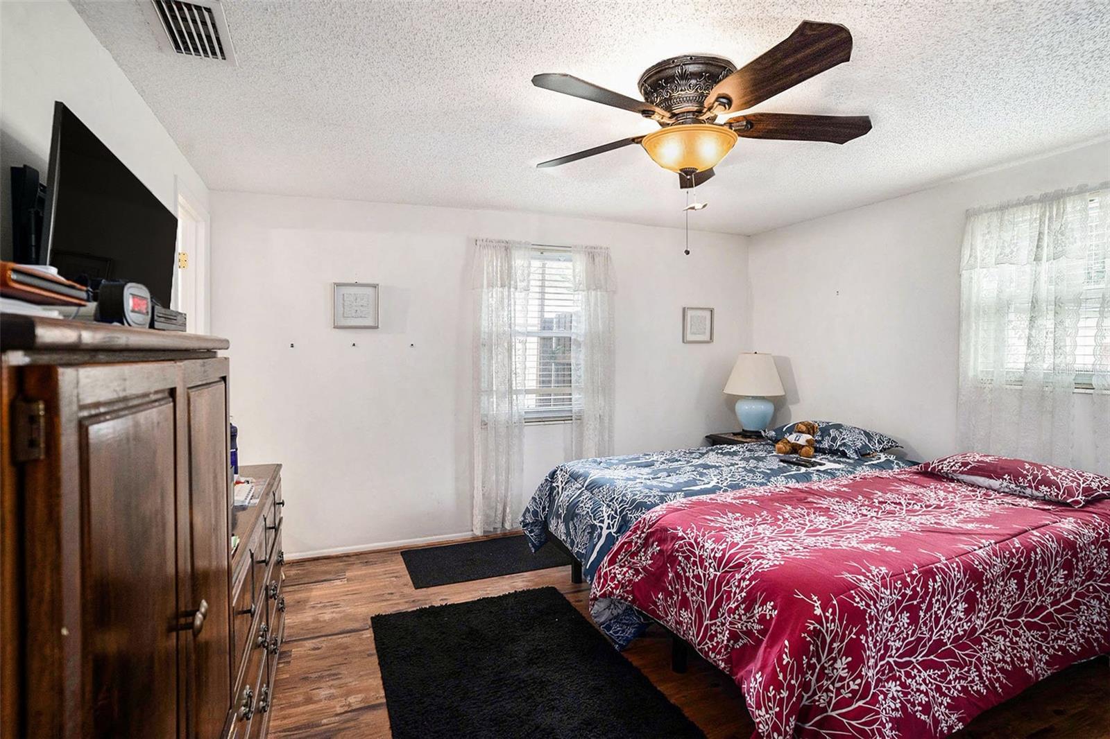 12002 WASHINGTON ST, SEFFNER, FL, 33584