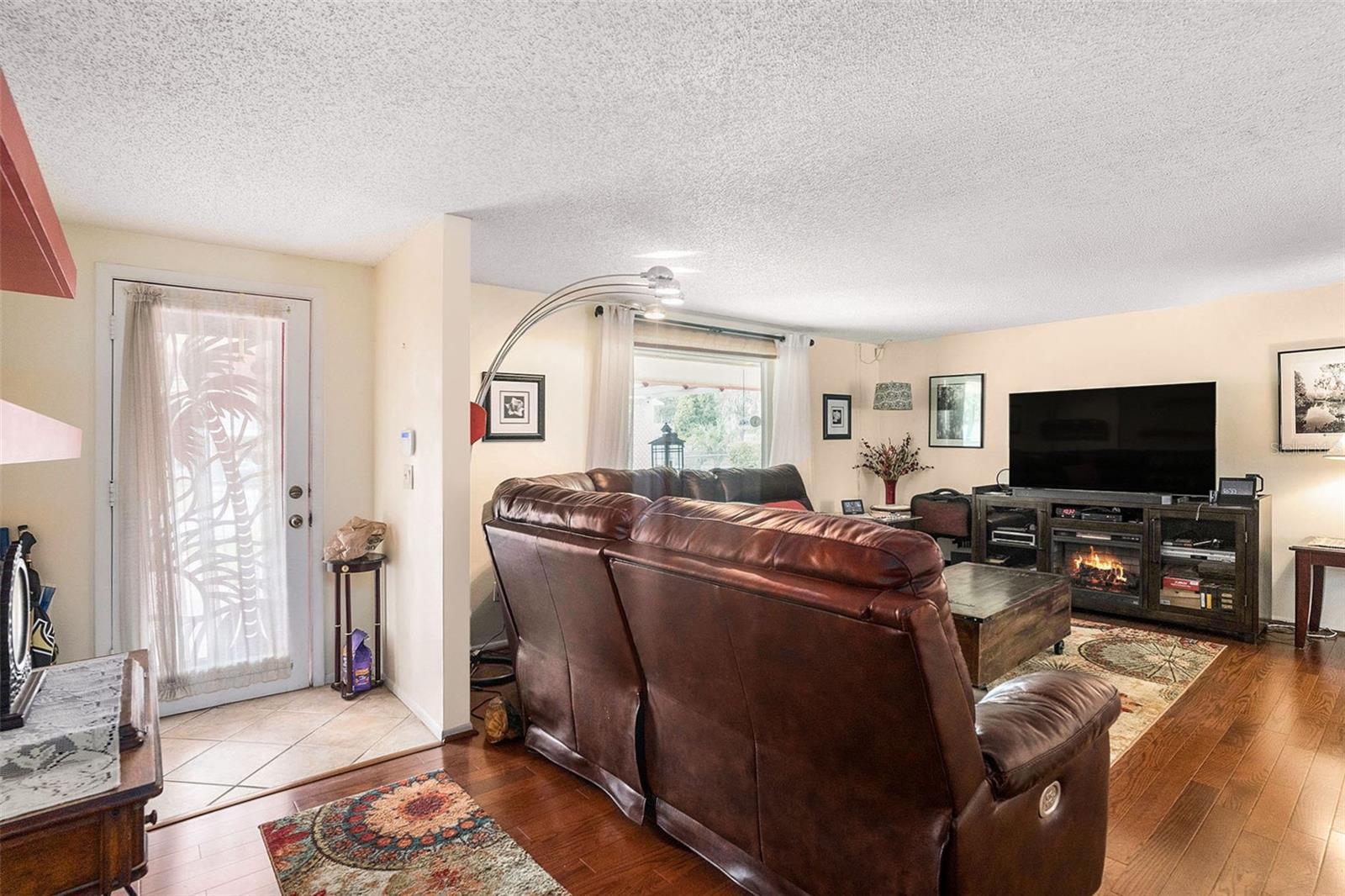12002 WASHINGTON ST, SEFFNER, FL, 33584