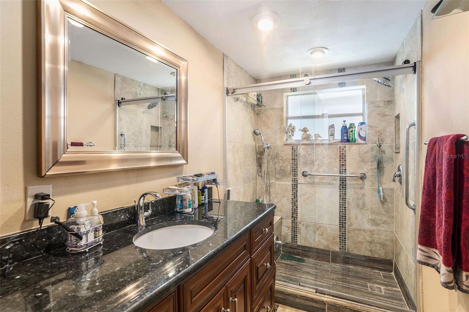 12002 WASHINGTON ST, SEFFNER, FL, 33584