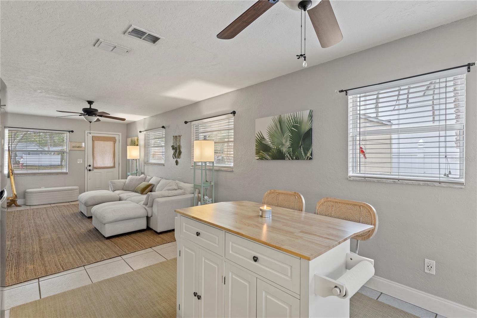 8026 DIAGONAL RD N, ST PETERSBURG, FL, 33702