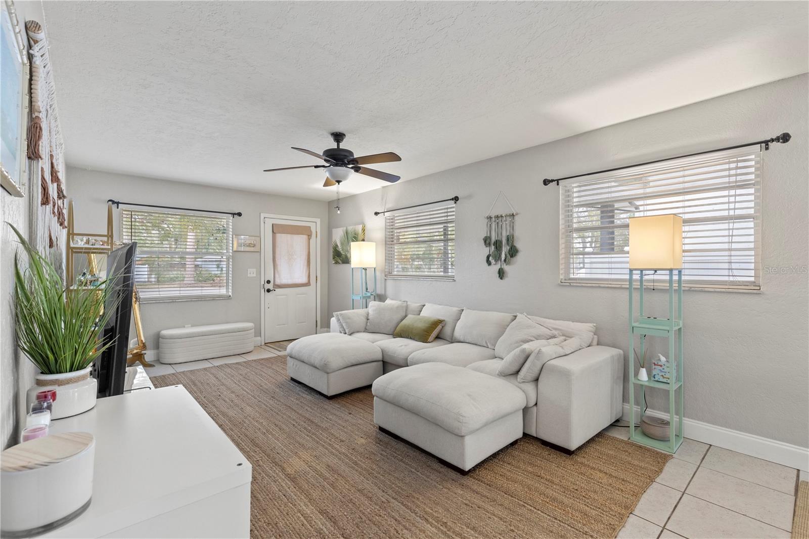 8026 DIAGONAL RD N, ST PETERSBURG, FL, 33702