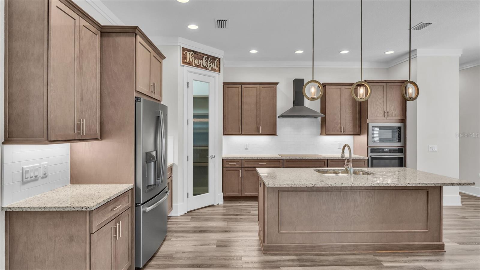 2424 DELPHI CIR, LAKELAND, FL, 33812