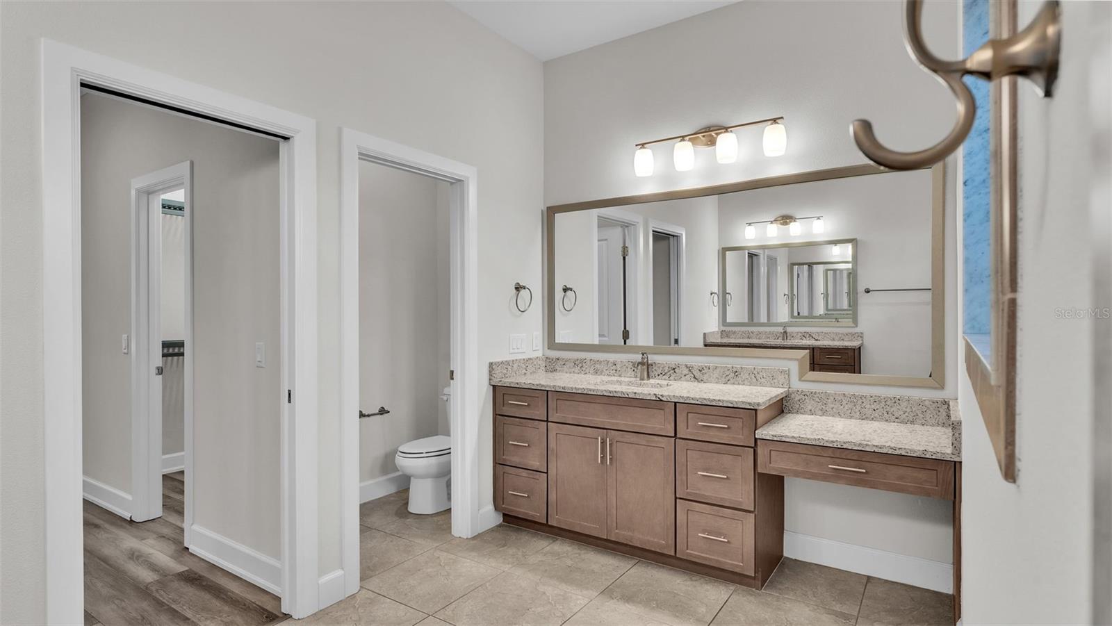 2424 DELPHI CIR, LAKELAND, FL, 33812