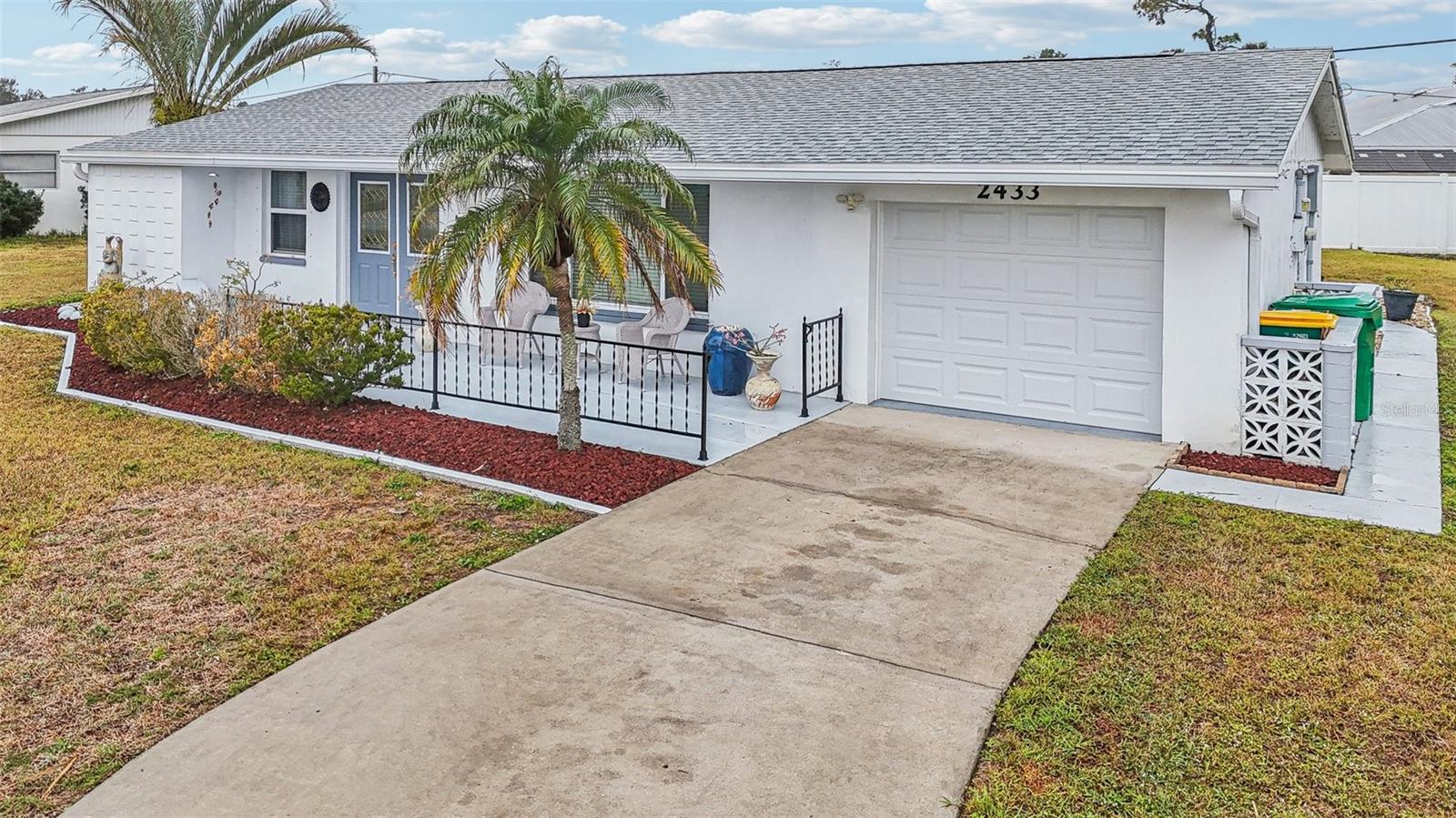 2433 BEACON DR, PORT CHARLOTTE, FL, 33952