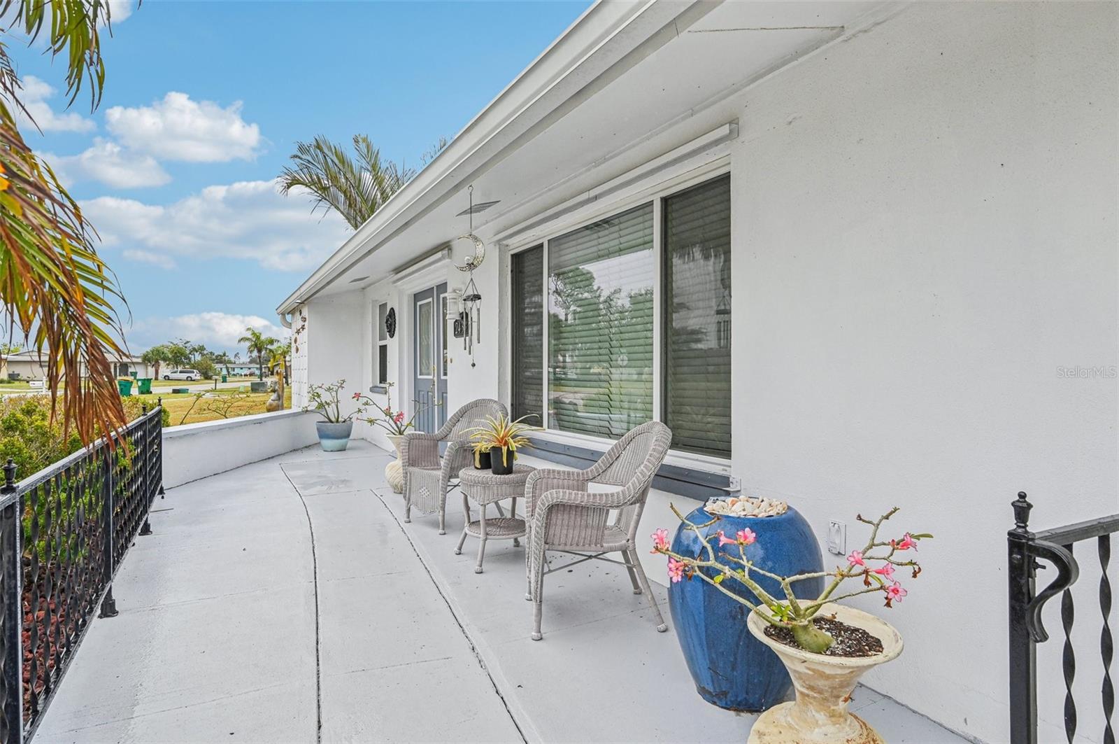 2433 BEACON DR, PORT CHARLOTTE, FL, 33952