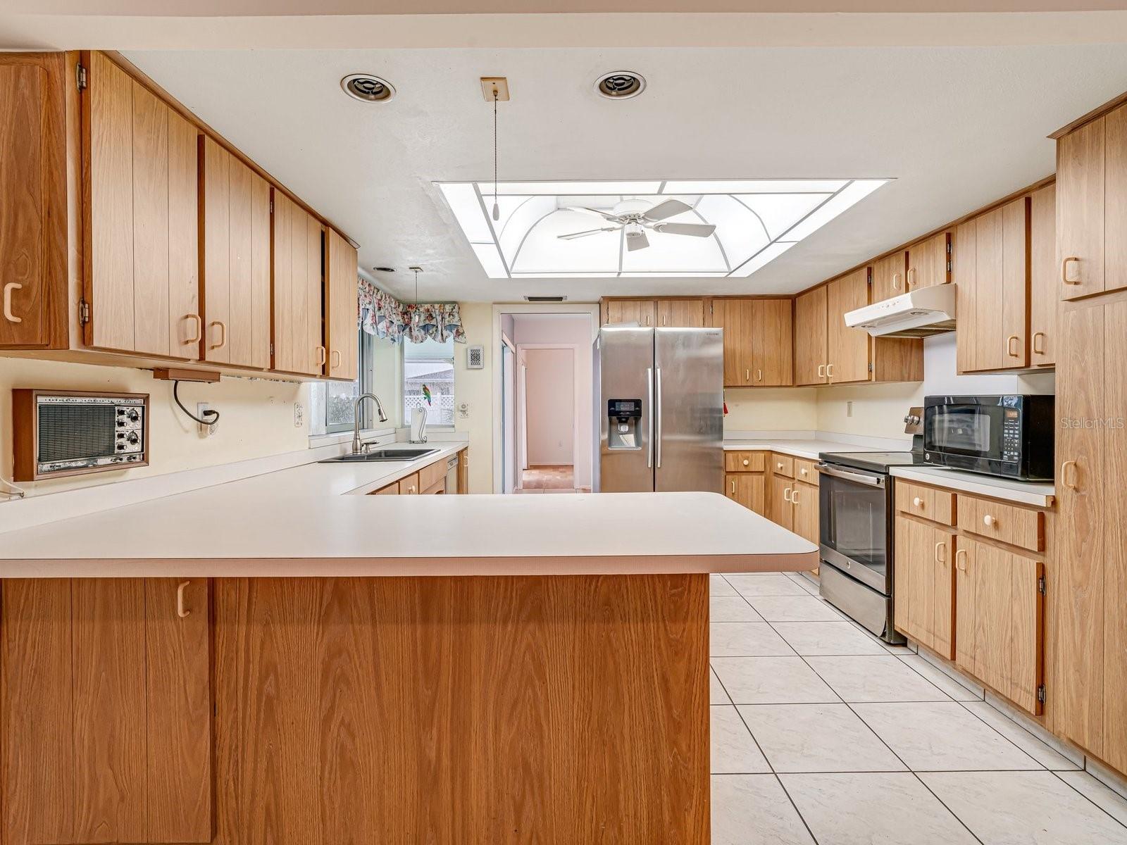 403 PINE TREE TER, VENICE, FL, 34293