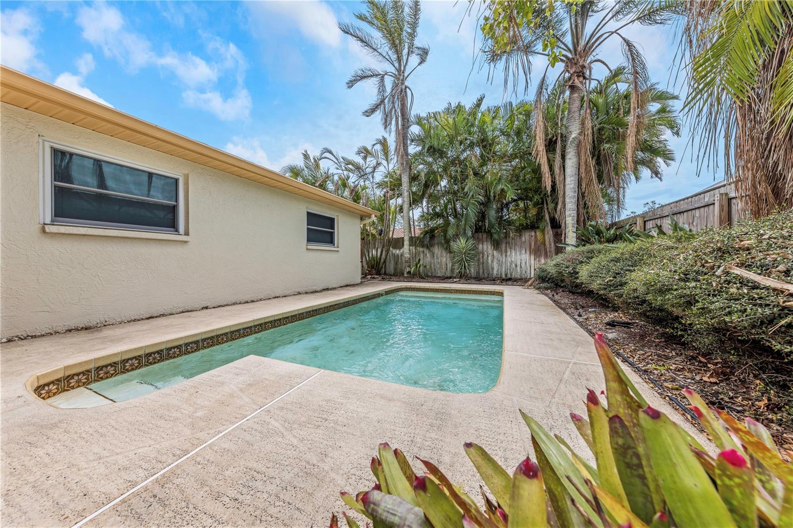 435 MEADOWLARK LN, PALM HARBOR, FL, 34683