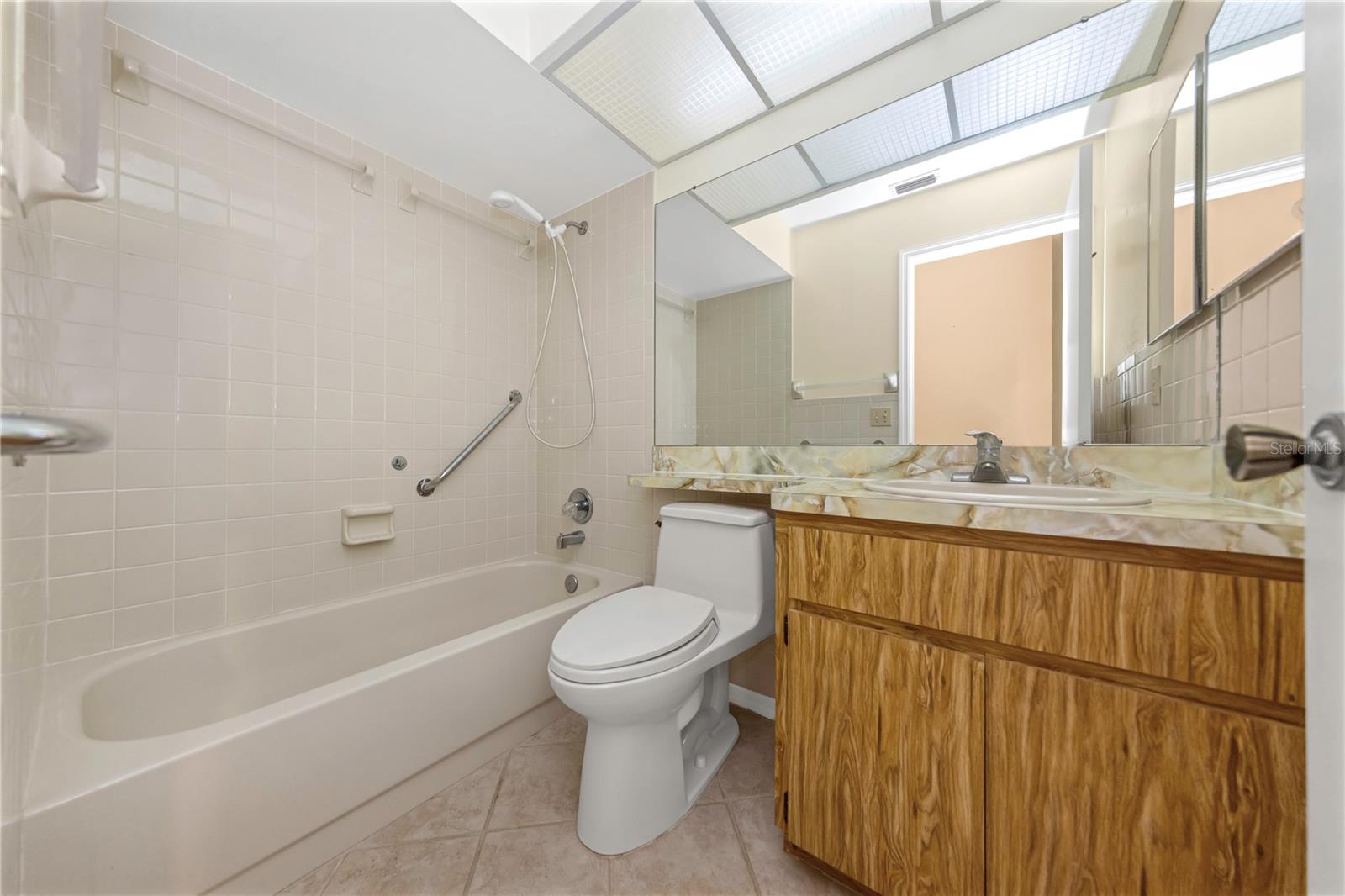435 MEADOWLARK LN, PALM HARBOR, FL, 34683