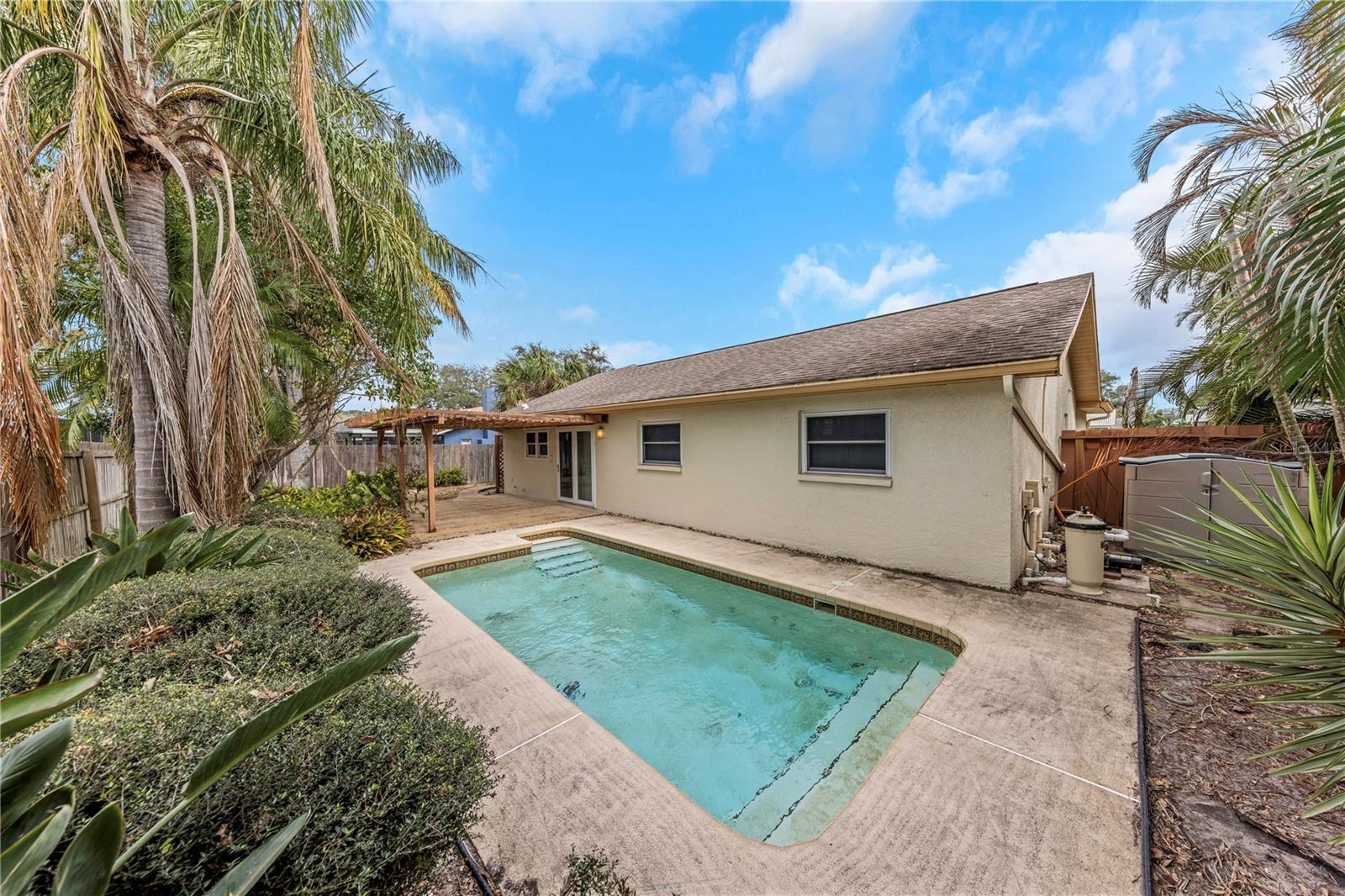435 MEADOWLARK LN, PALM HARBOR, FL, 34683