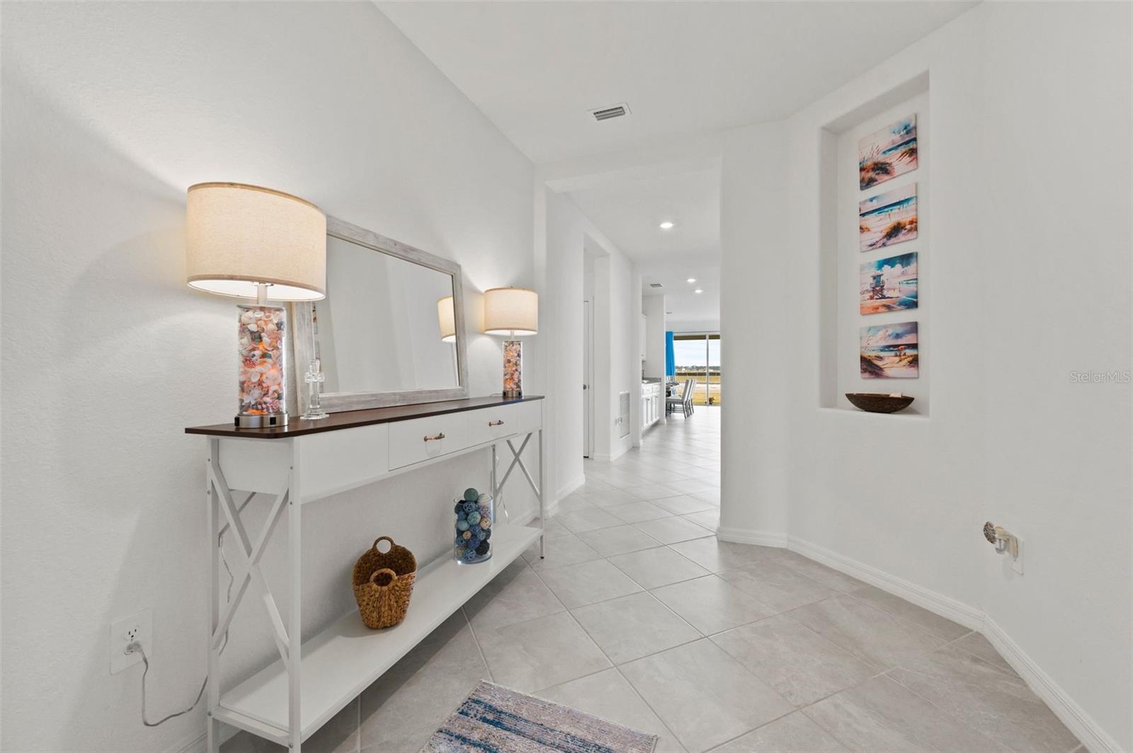 3901 EAST HAMPTON CIR, ALVA, FL, 33920