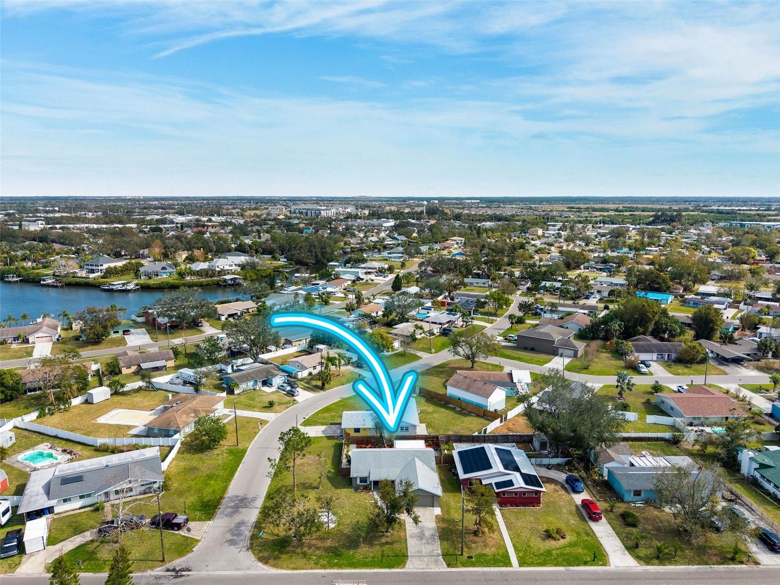 6233 FLORIDA CIR E, APOLLO BEACH, FL, 33572