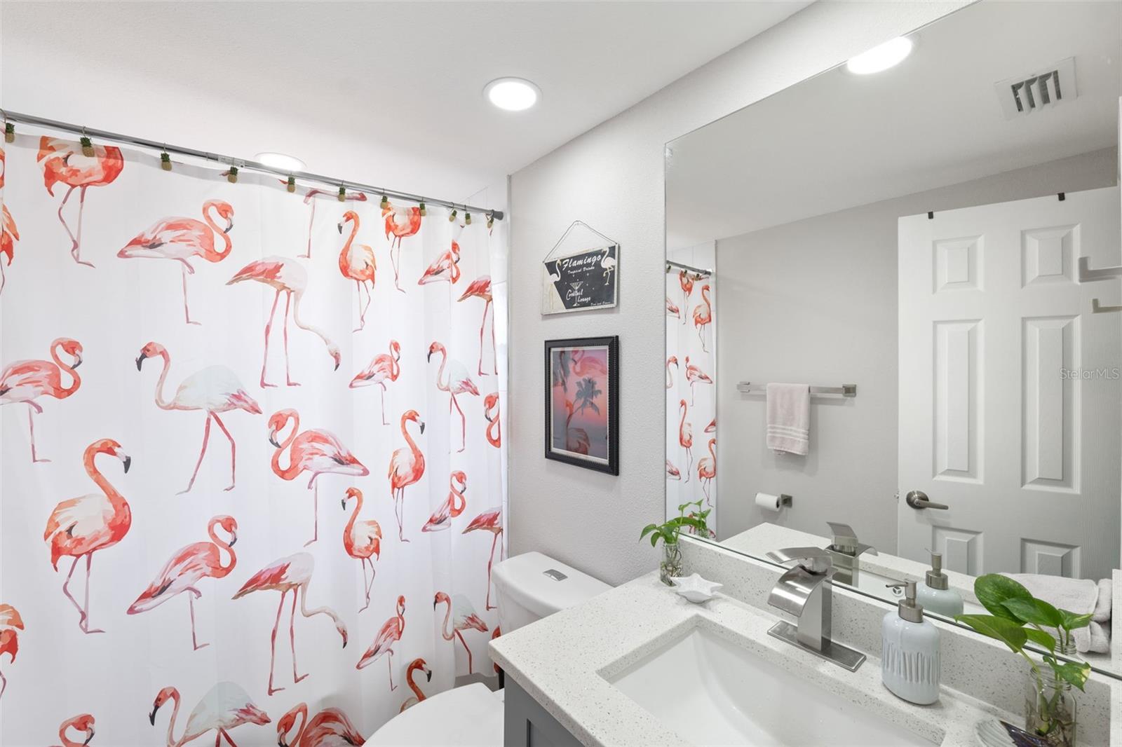 6233 FLORIDA CIR E, APOLLO BEACH, FL, 33572