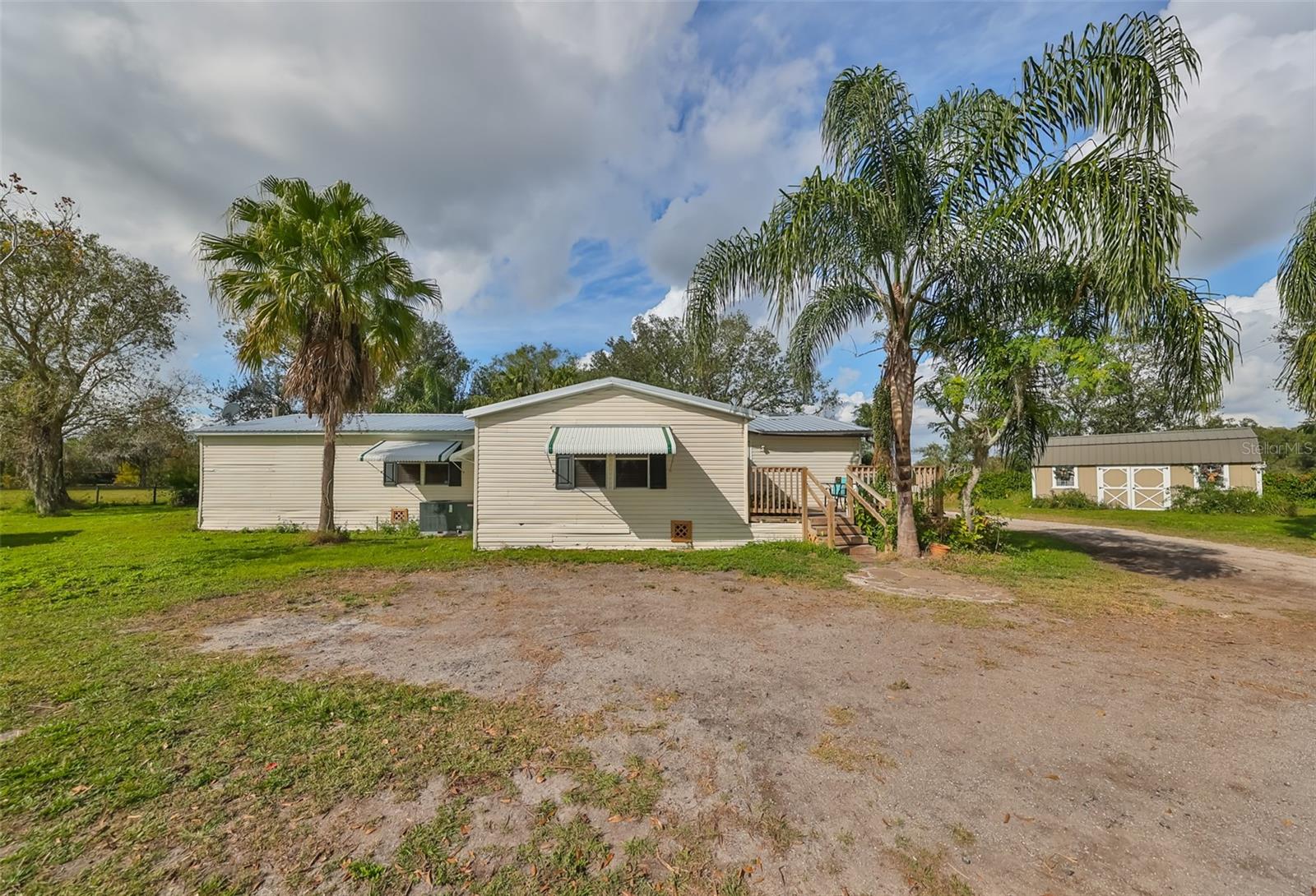 15624 CARLTON LAKE RD, WIMAUMA, FL, 33598
