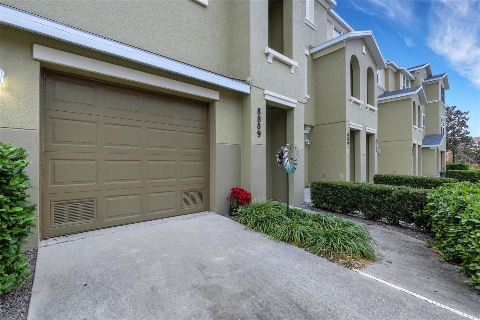 8889 WHITE SAGE LOOP, LAKEWOOD RANCH, FL, 34202