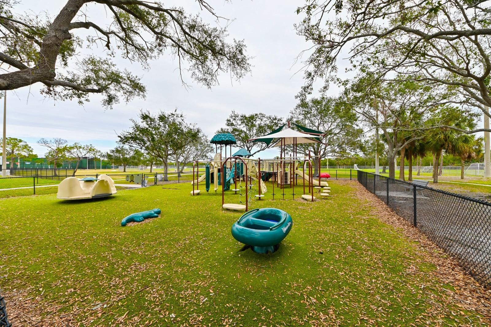 5816 WOODROW WILSON BLVD NE, ST PETERSBURG, FL, 33703