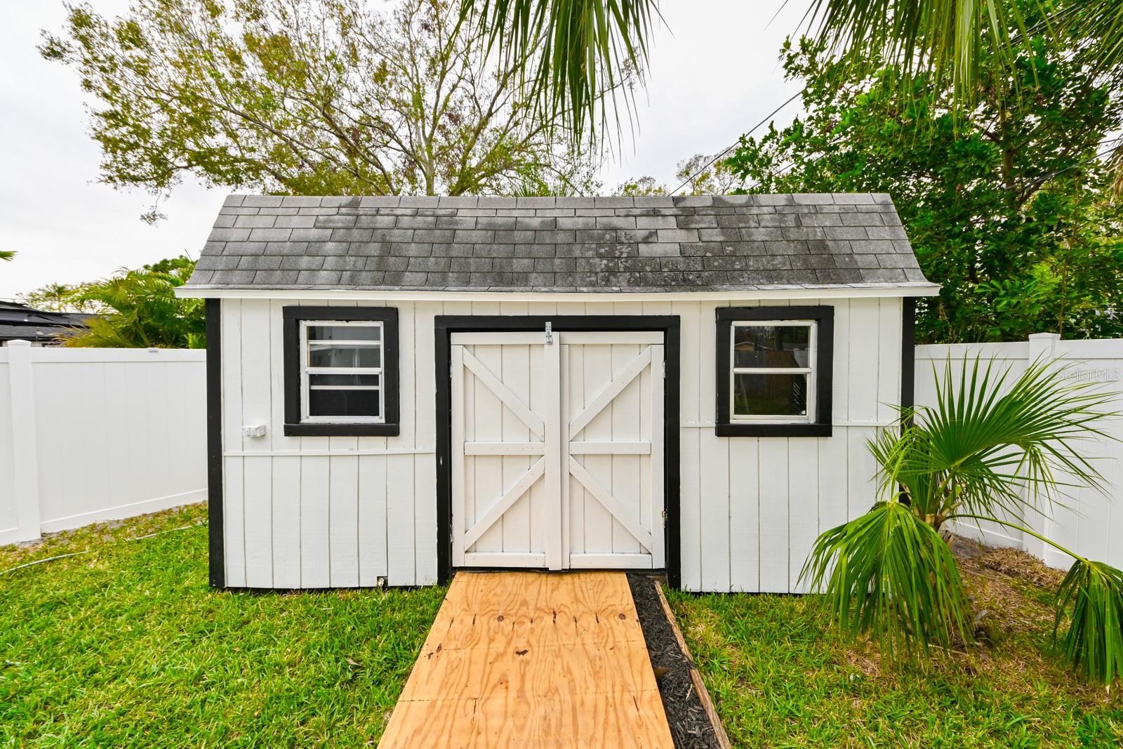 5816 WOODROW WILSON BLVD NE, ST PETERSBURG, FL, 33703
