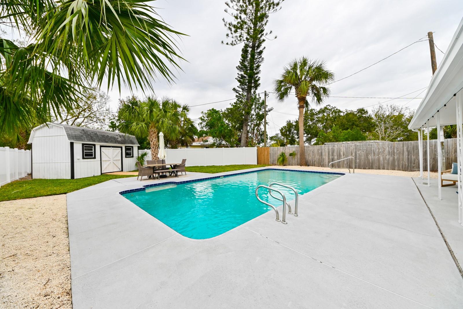 5816 WOODROW WILSON BLVD NE, ST PETERSBURG, FL, 33703