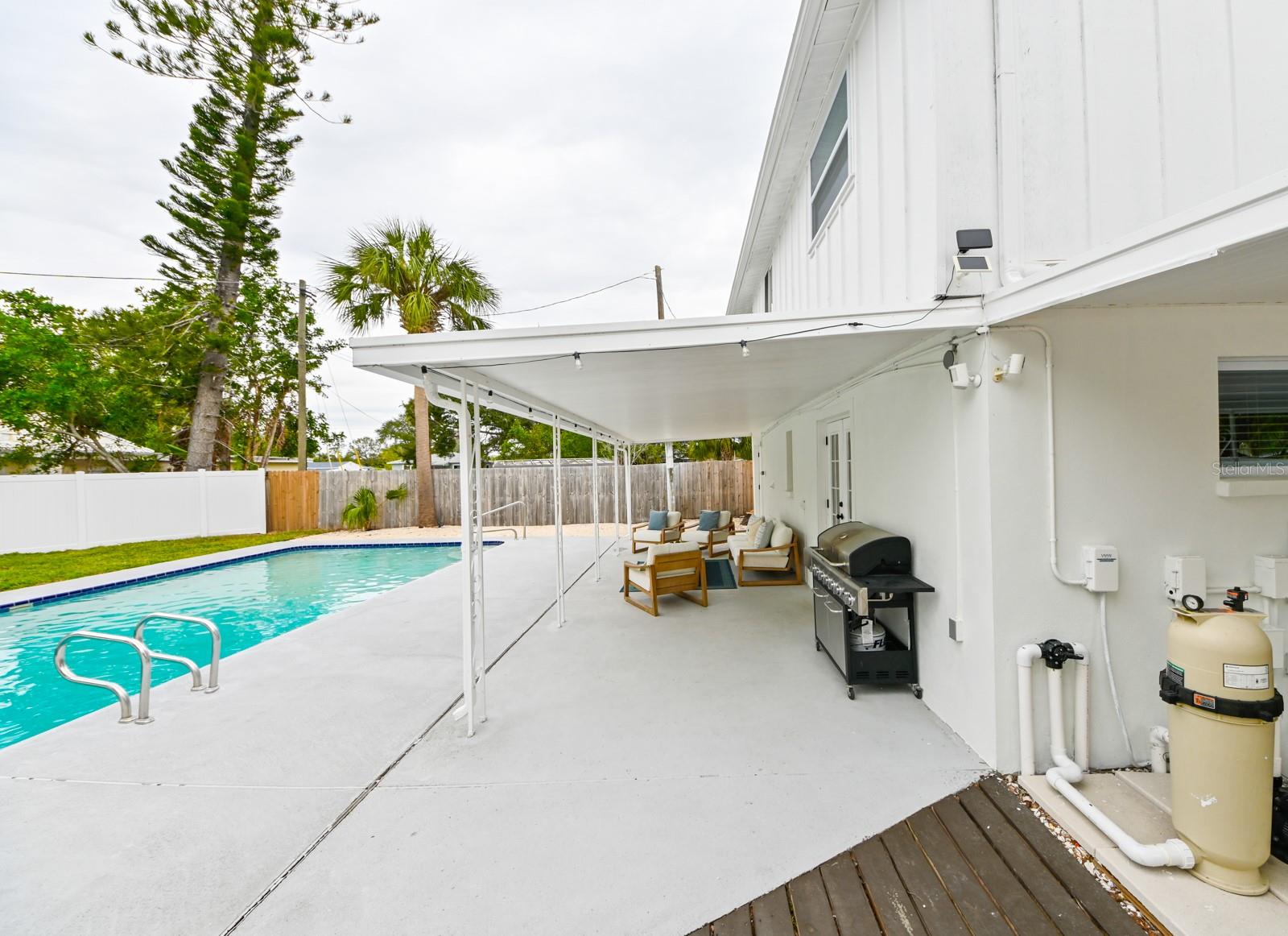 5816 WOODROW WILSON BLVD NE, ST PETERSBURG, FL, 33703