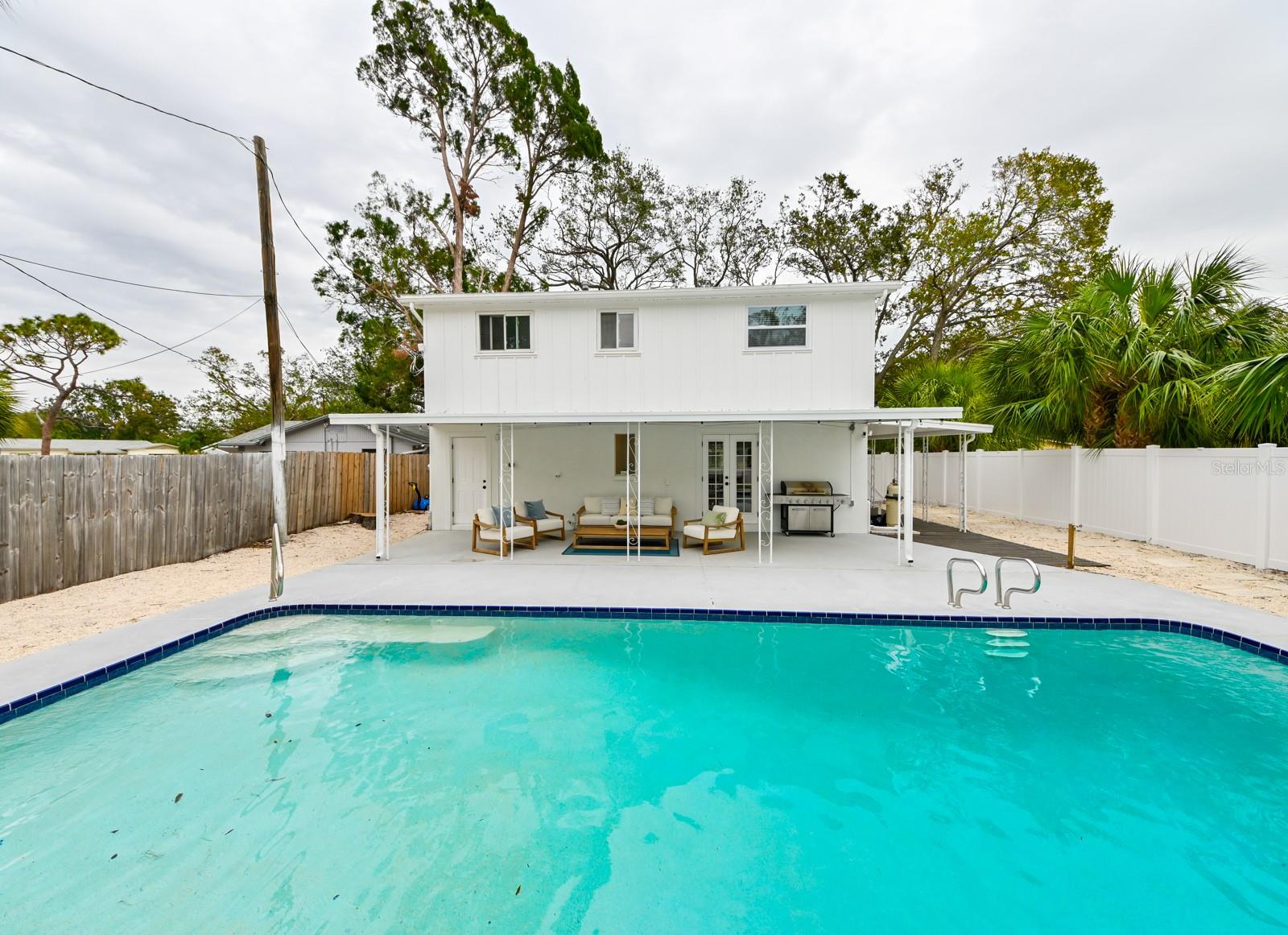 5816 WOODROW WILSON BLVD NE, ST PETERSBURG, FL, 33703