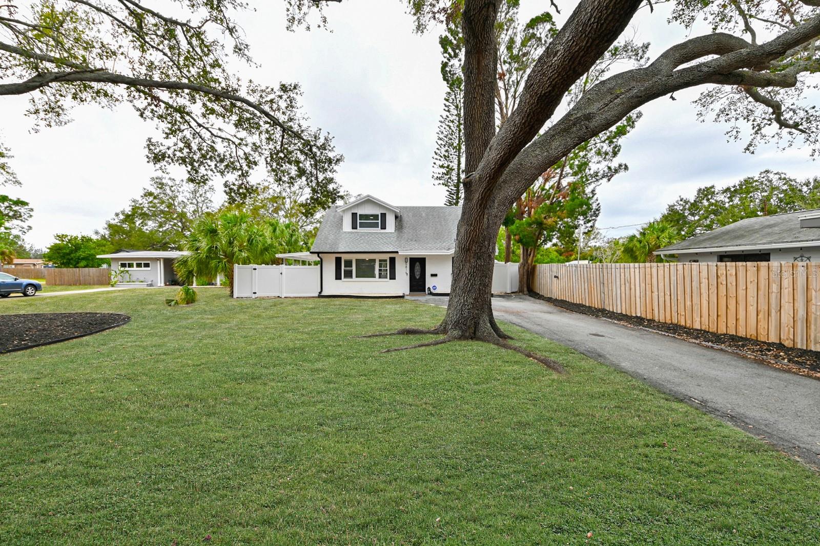 5816 WOODROW WILSON BLVD NE, ST PETERSBURG, FL, 33703