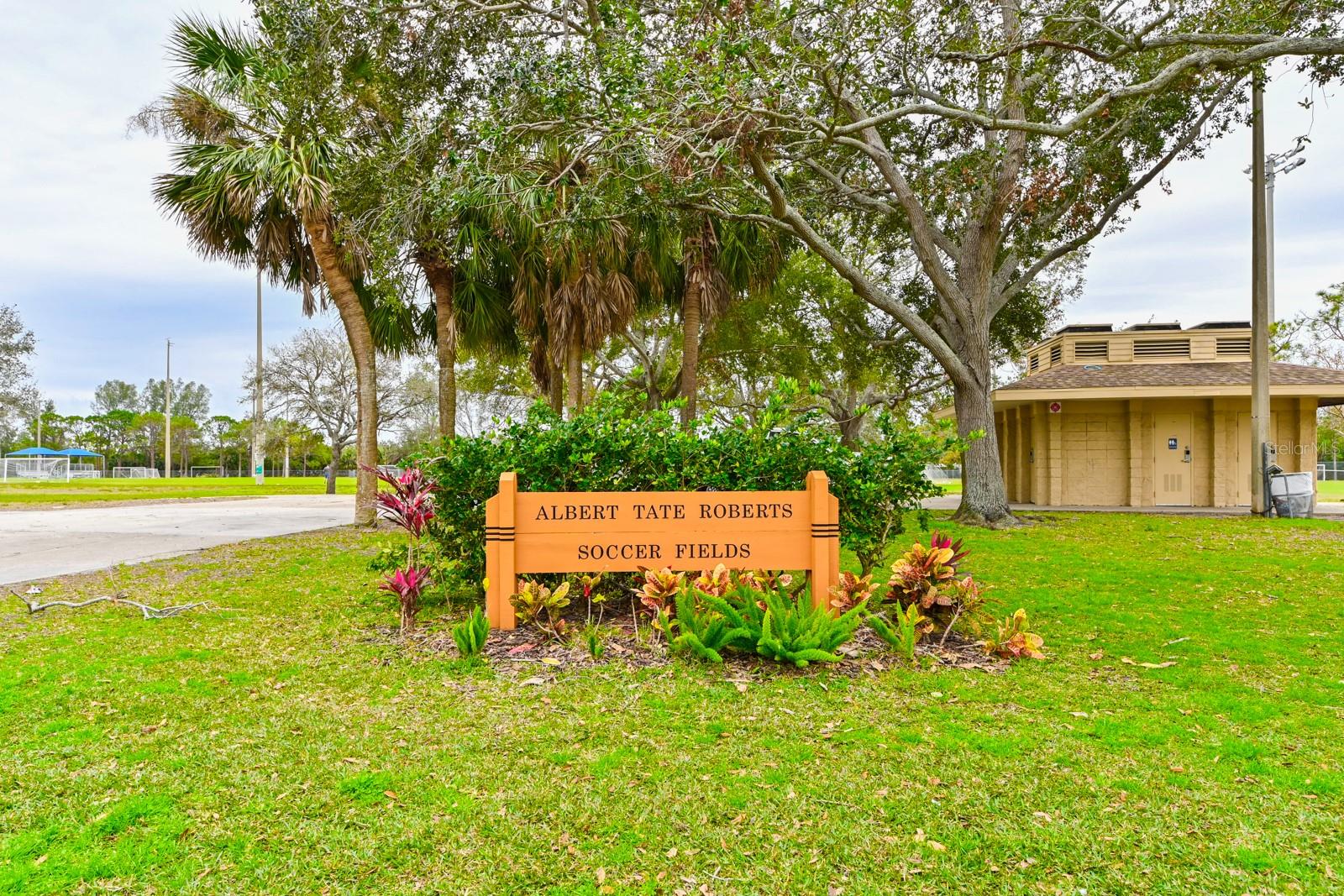 5816 WOODROW WILSON BLVD NE, ST PETERSBURG, FL, 33703