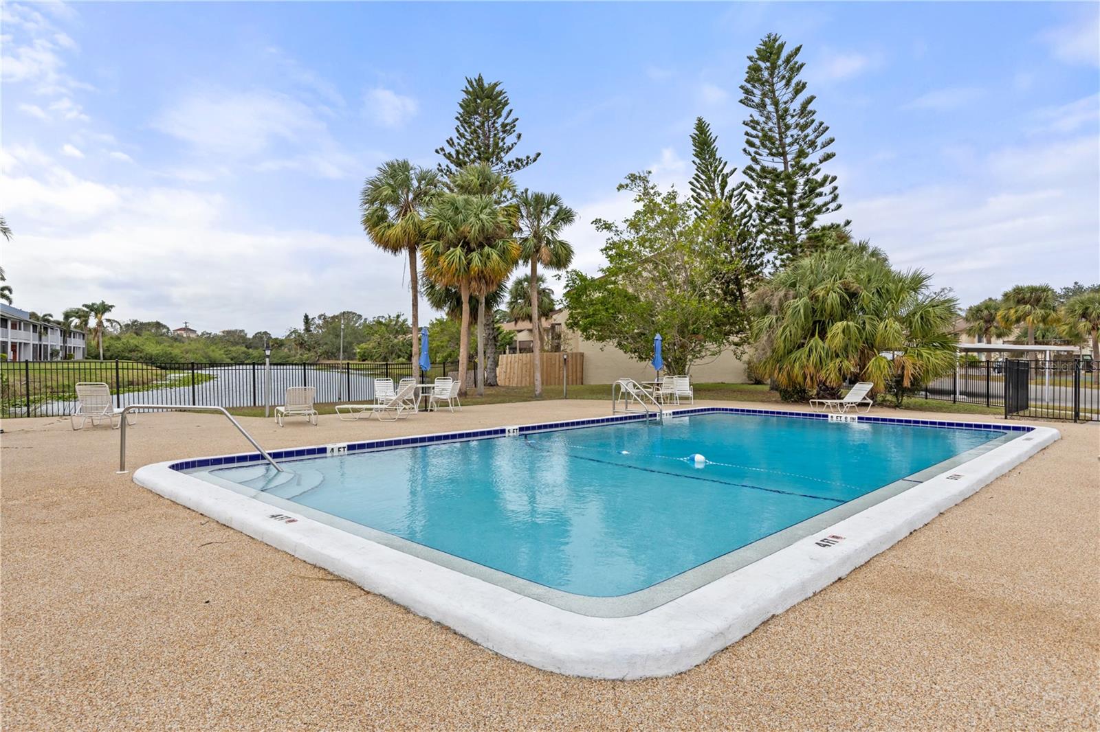 2741 HIDDEN LAKE BLVD #D, SARASOTA, FL, 34237